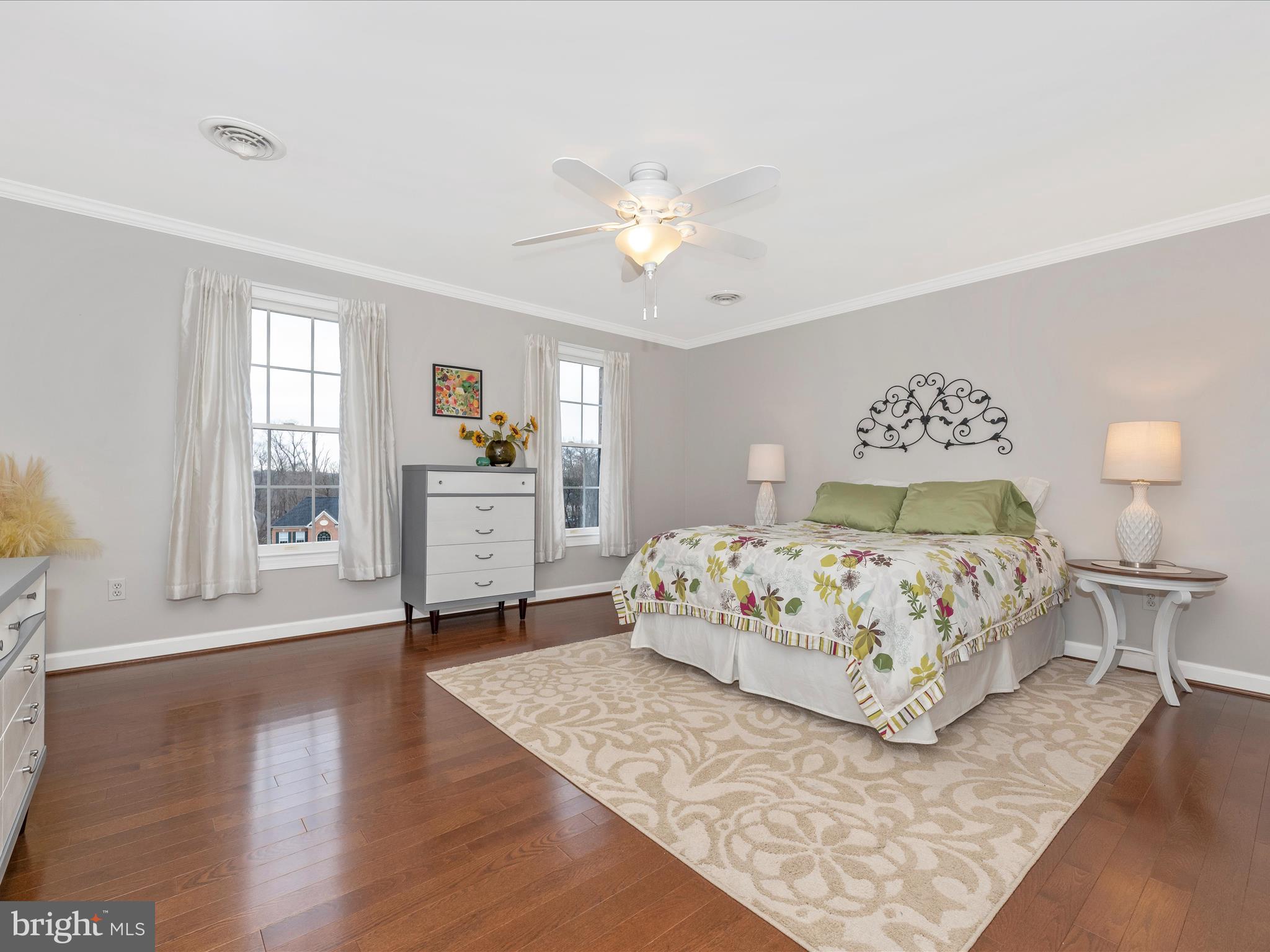 RIVER DOWNS - Residential