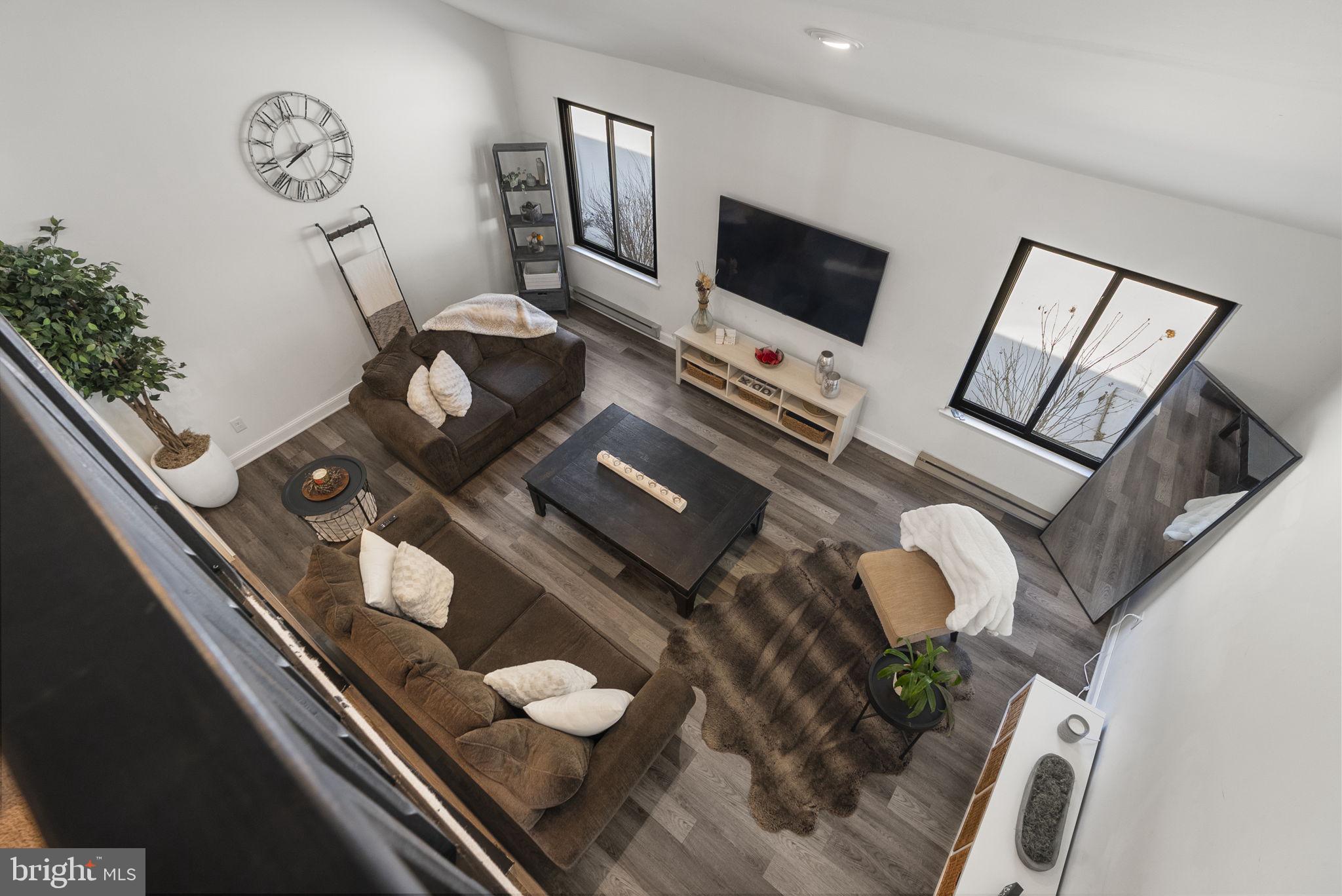 MEDFORD COMMONS - Residential