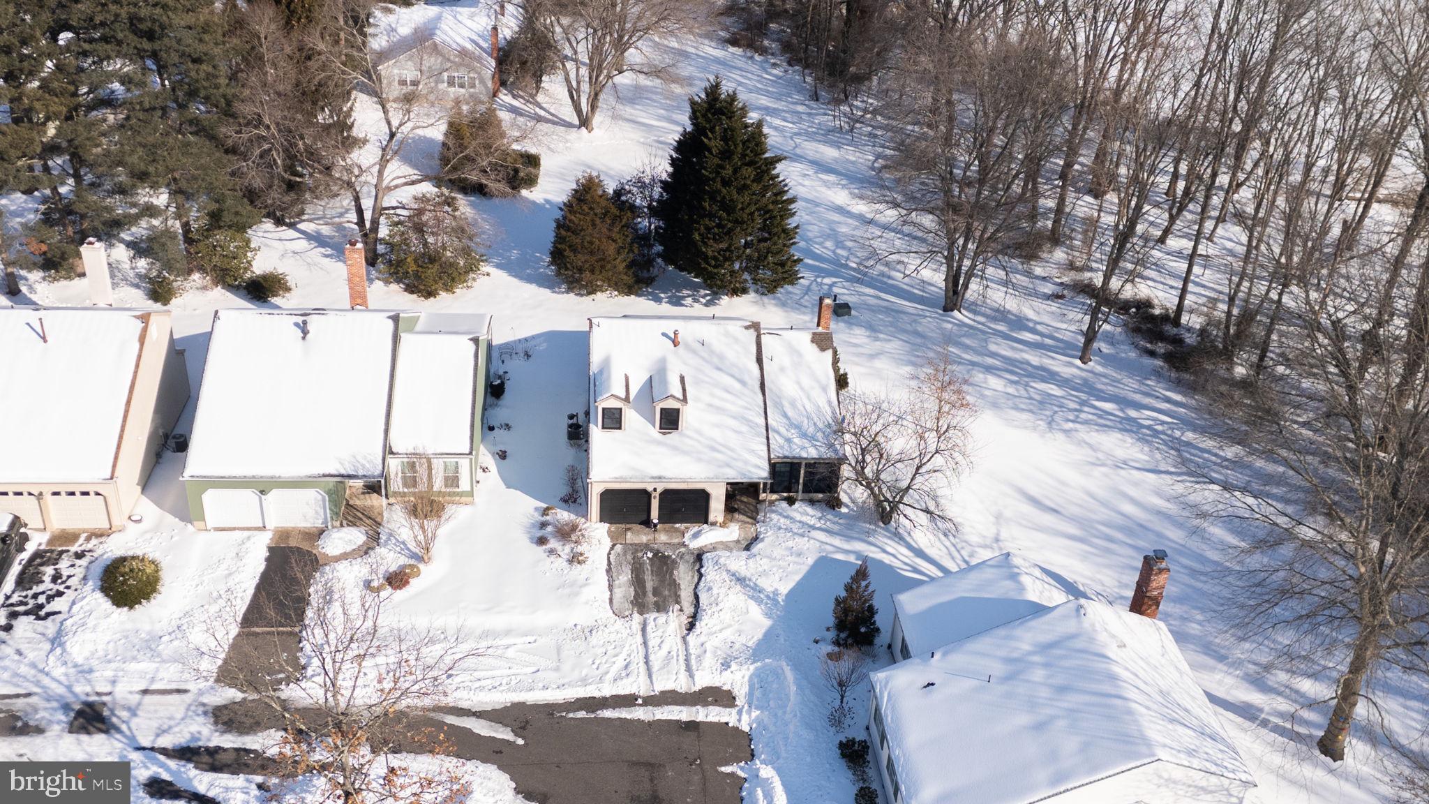 MEDFORD COMMONS - Residential