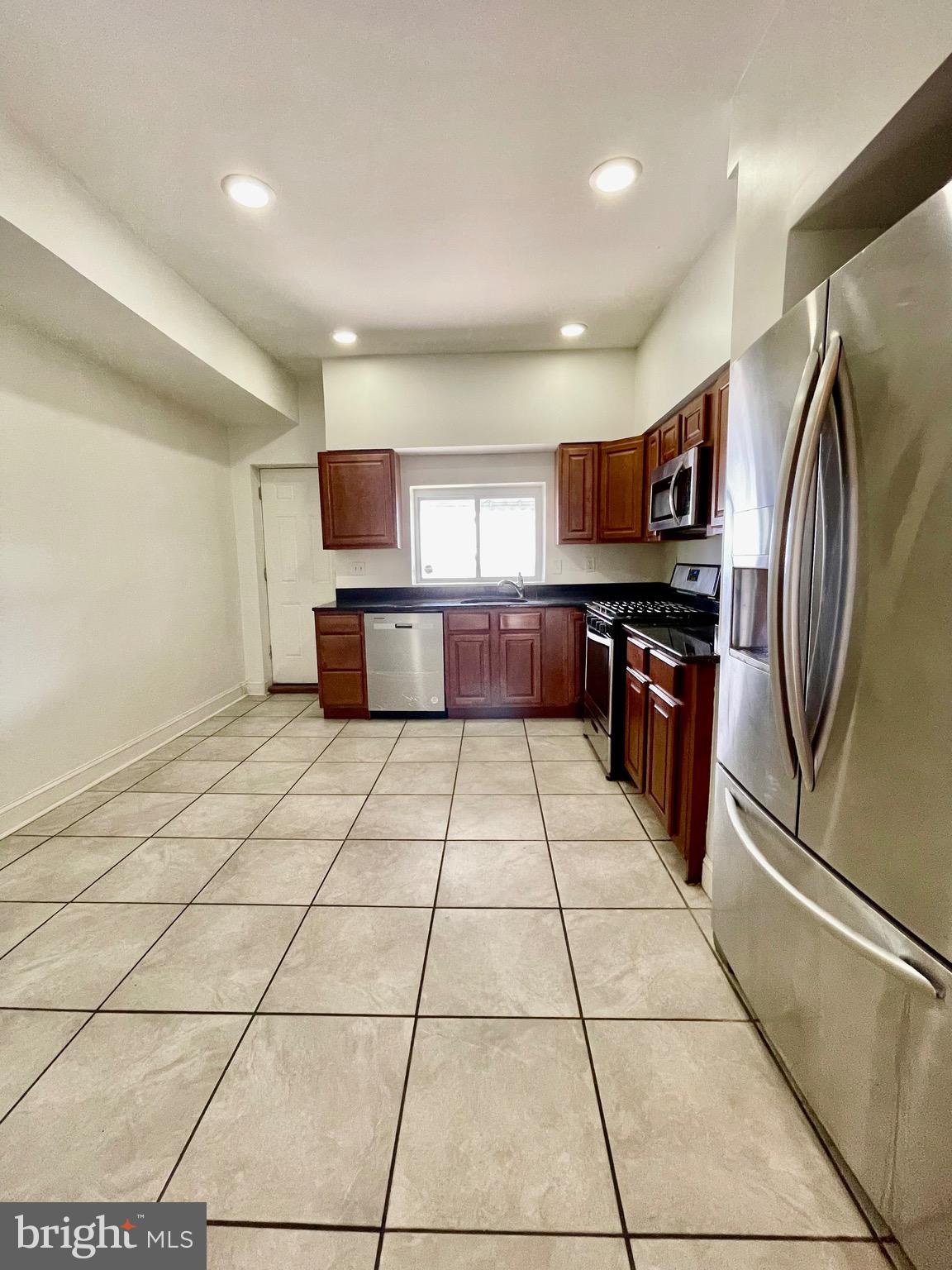 GREEKTOWN - Residential