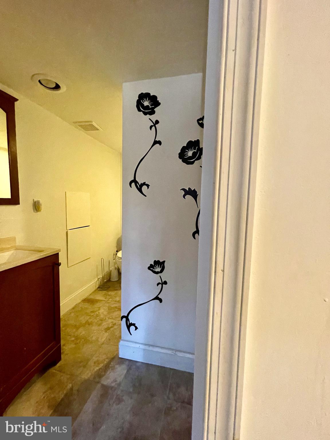 GREEKTOWN - Residential