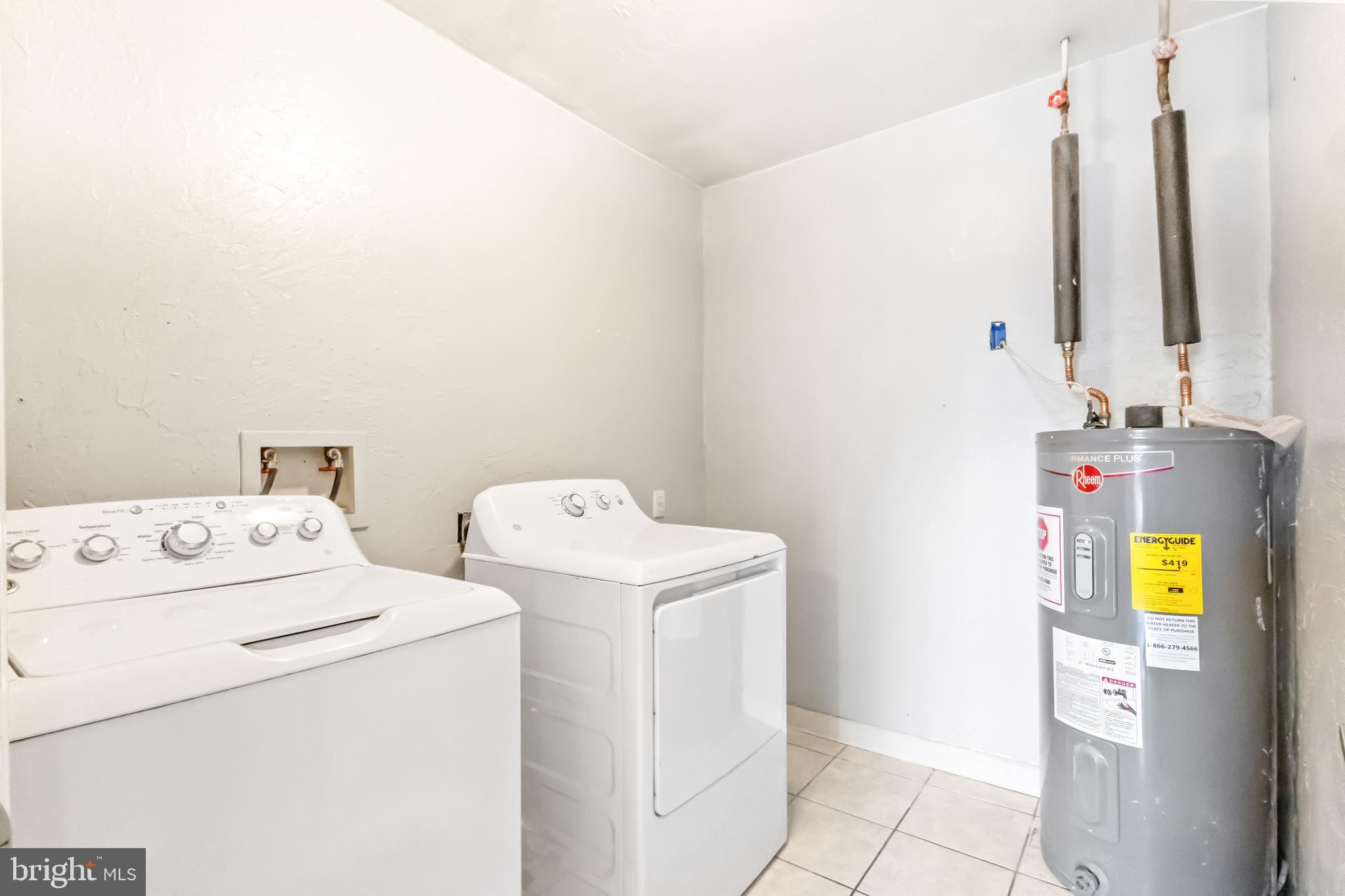 CHESAPEAKE TERRACE - Residential