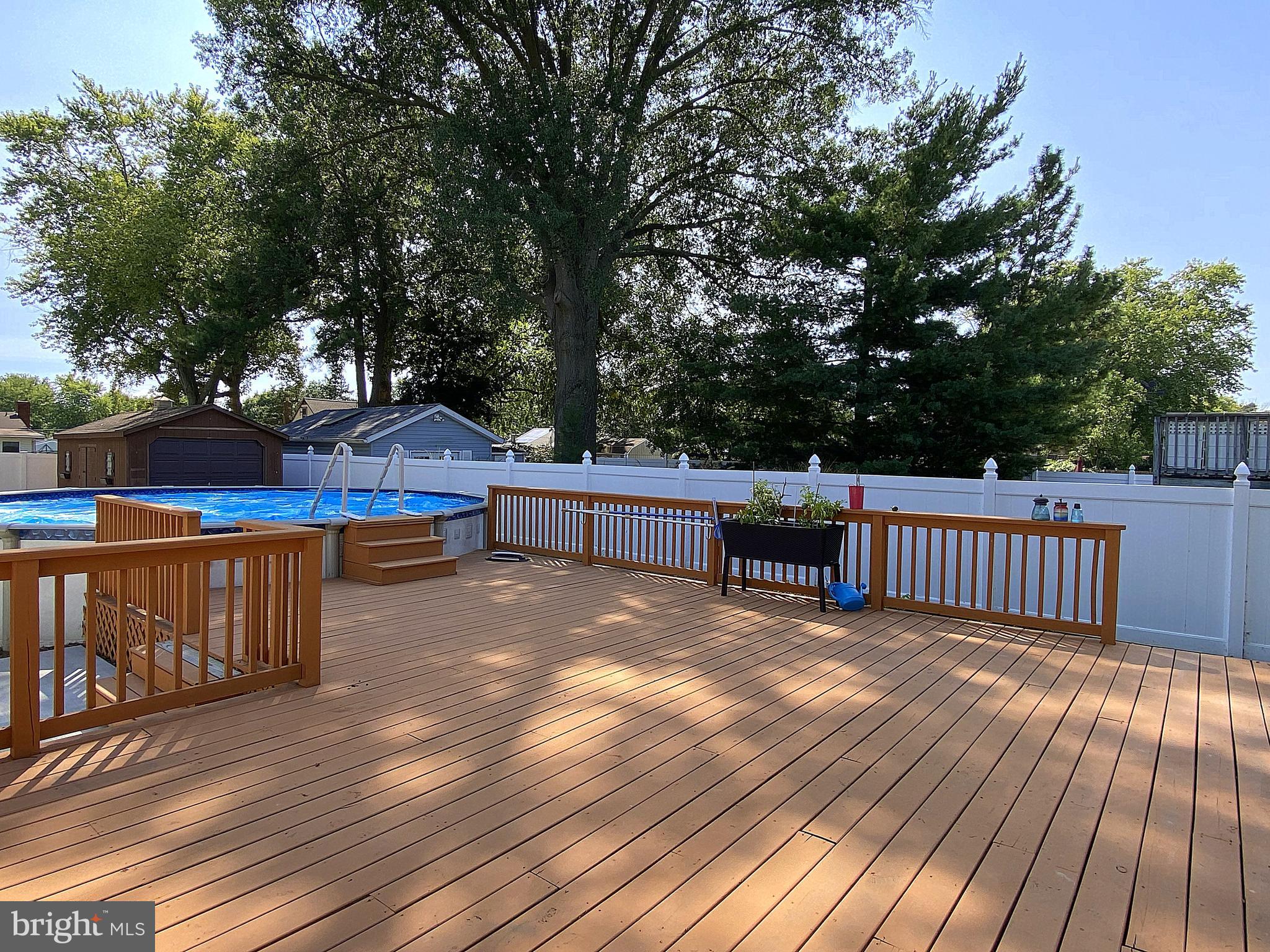 CHESAPEAKE TERRACE - Residential