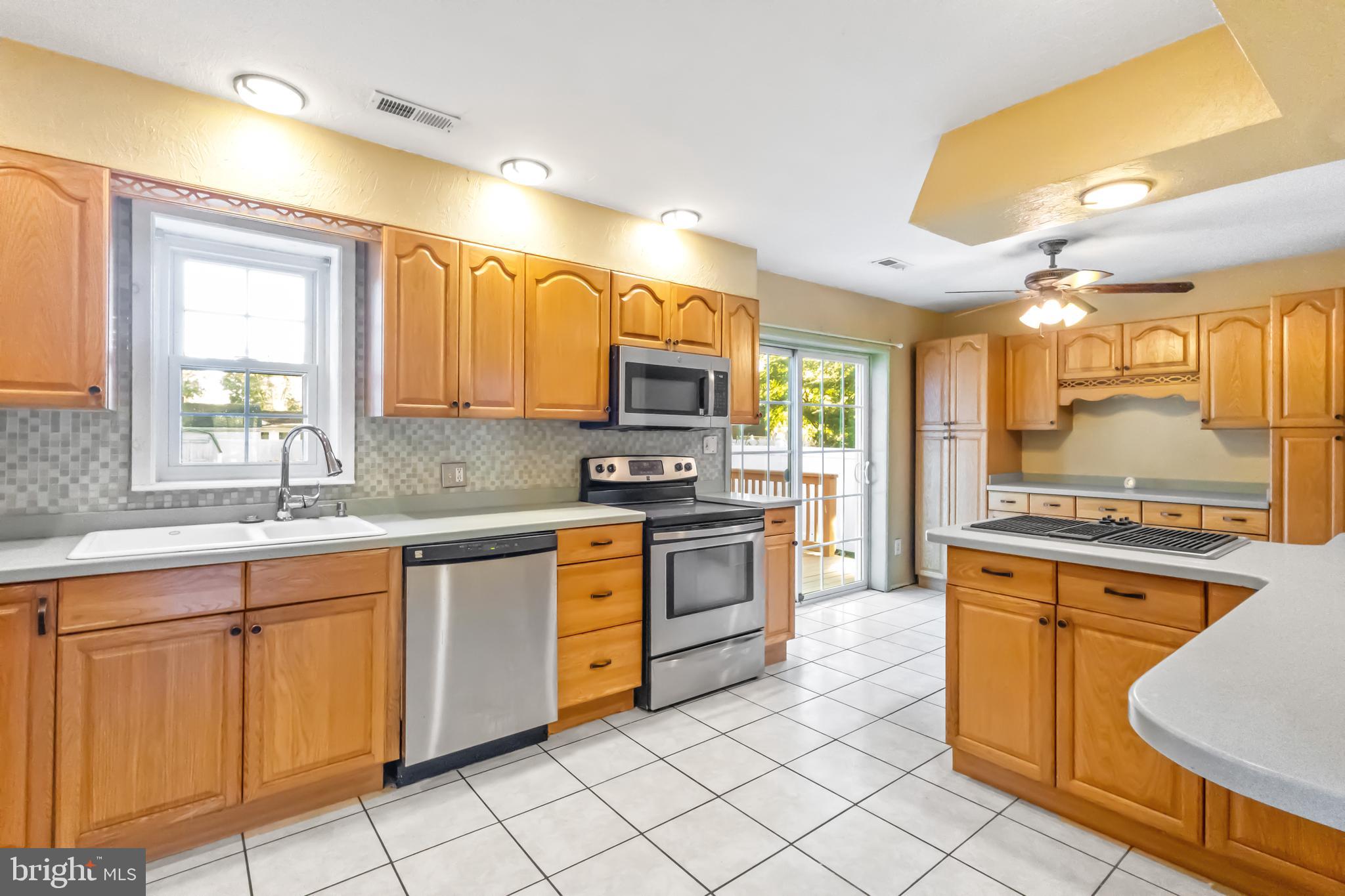 CHESAPEAKE TERRACE - Residential