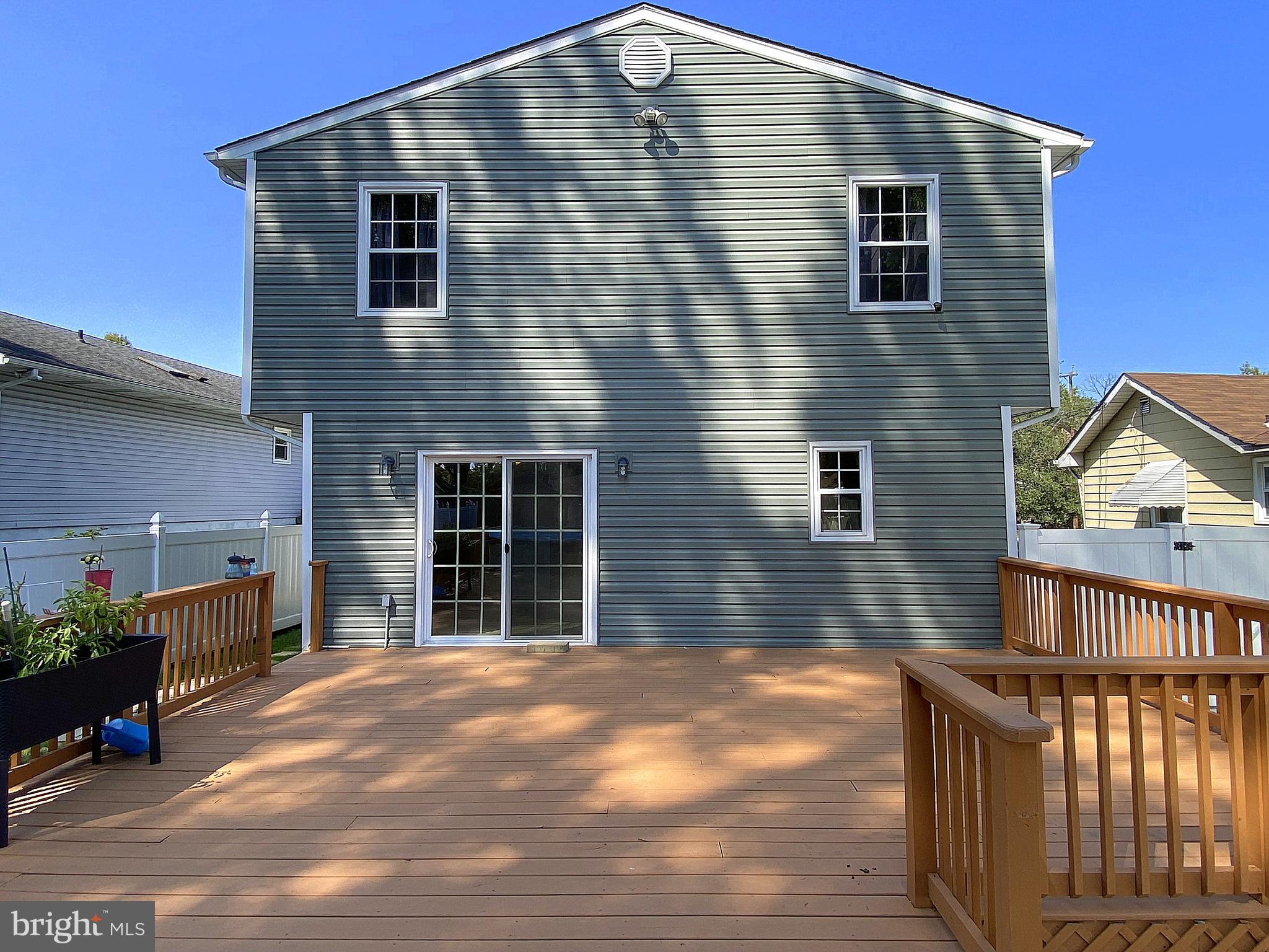 CHESAPEAKE TERRACE - Residential