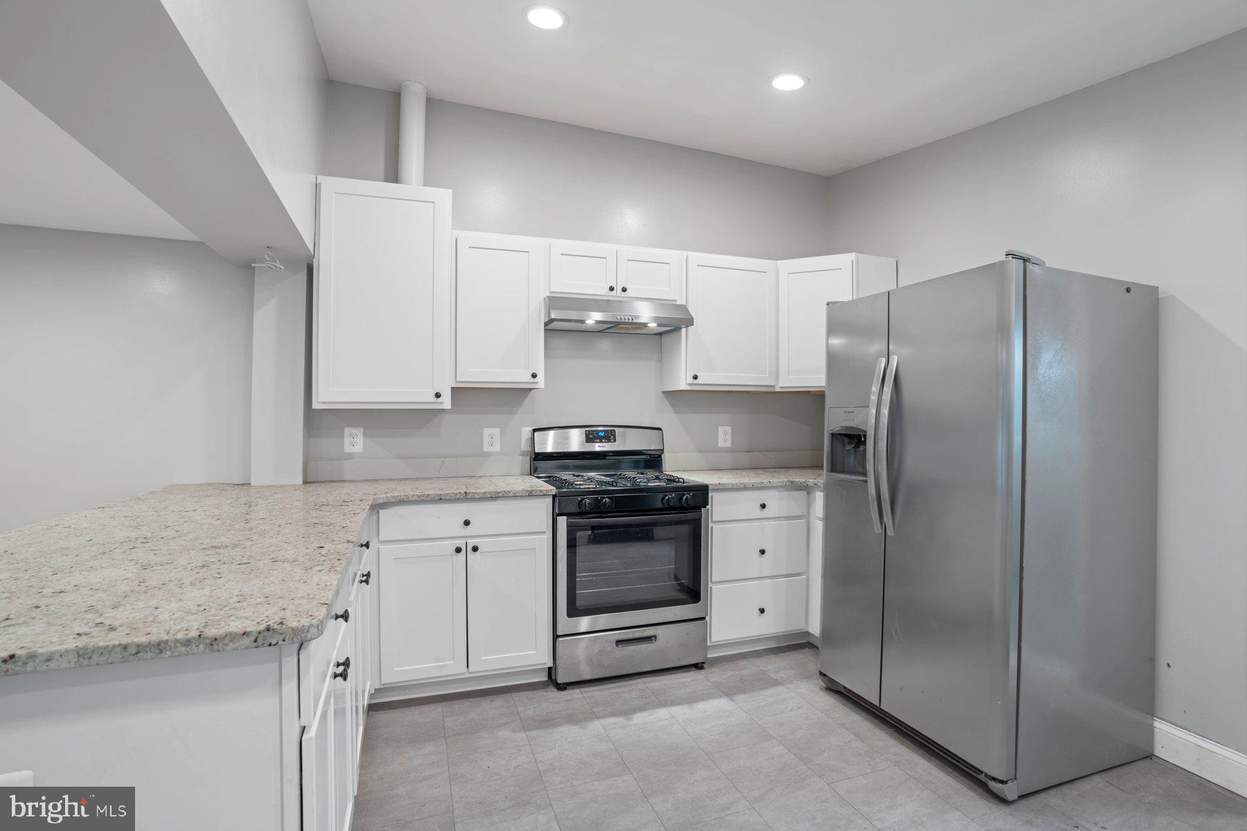 FELLS POINT HISTORIC DISTRICT - Residential Lease