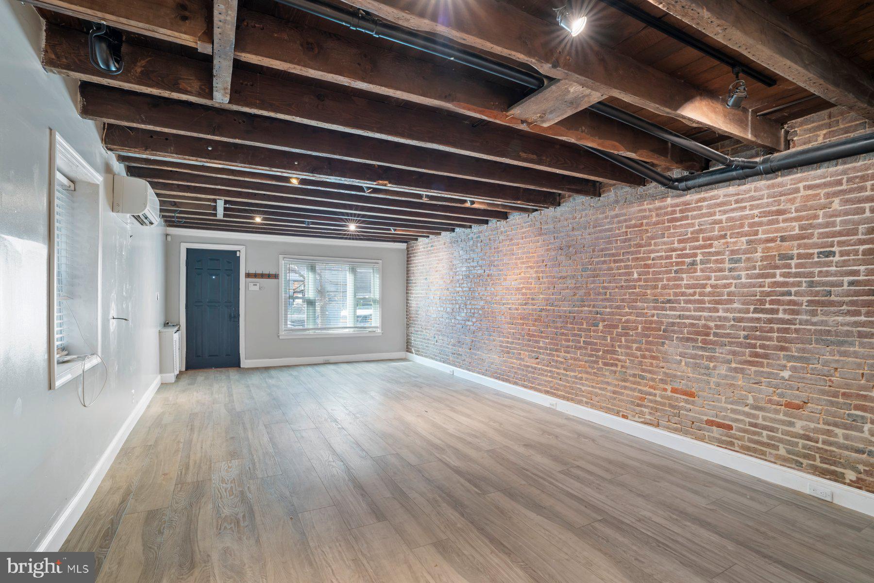 FELLS POINT HISTORIC DISTRICT - Residential Lease