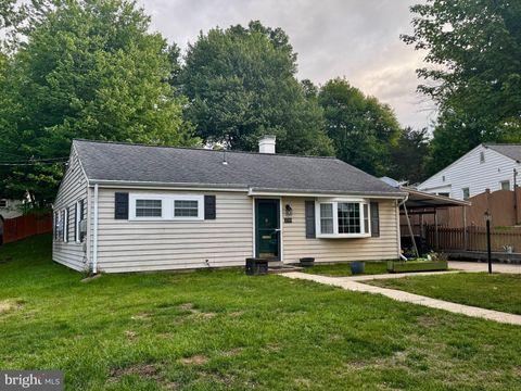 Photo of 3709 Trigger Court, ALEXANDRIA, VA 22310 (MLS # VAFX2312892)
