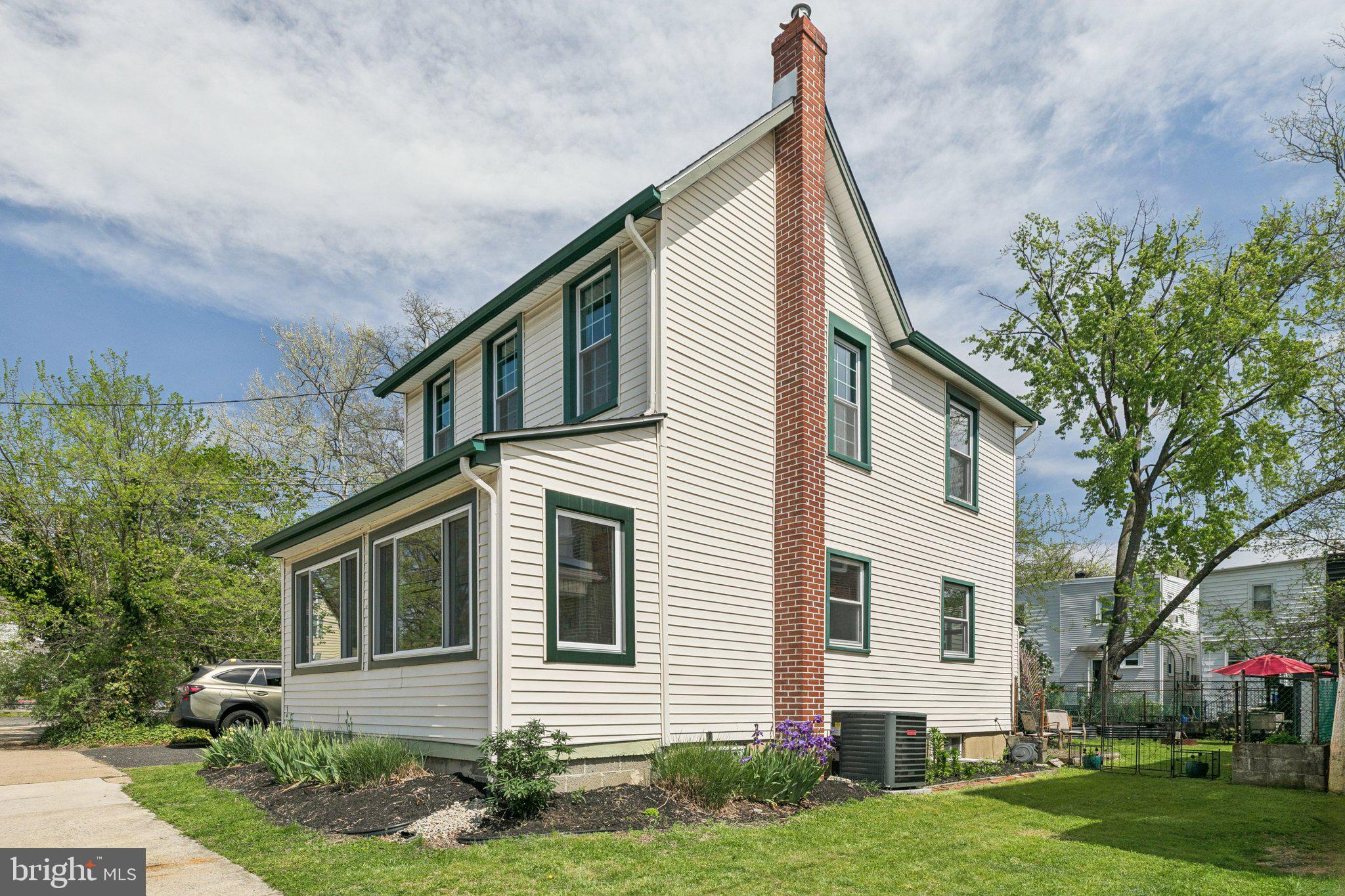 112 LINCOLN AVENUE