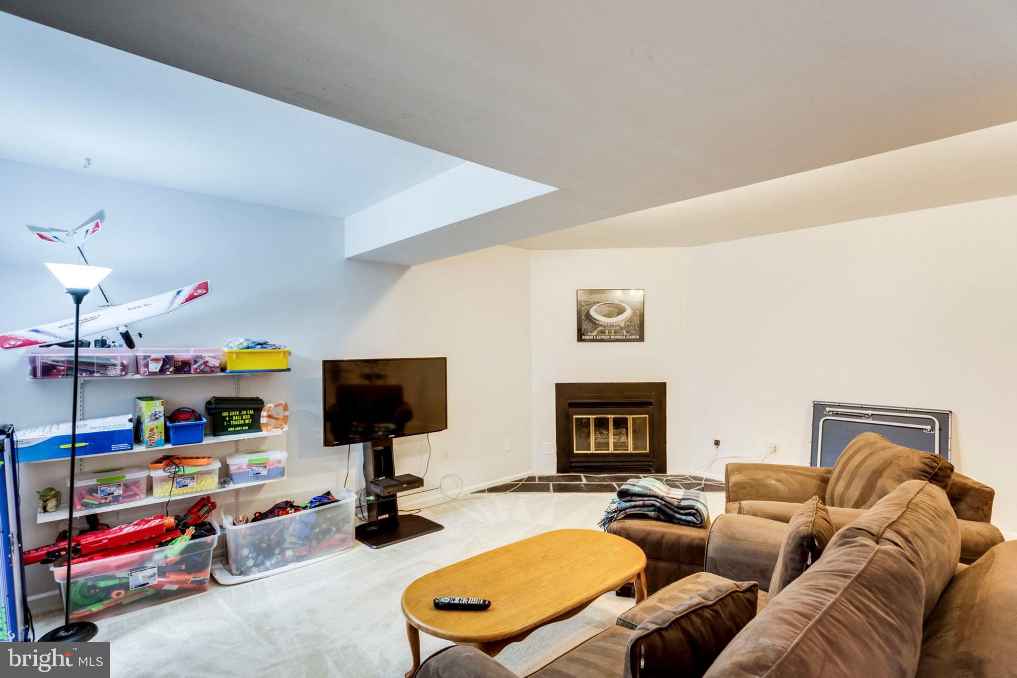 OLD MILL COMMUNITY - Residential