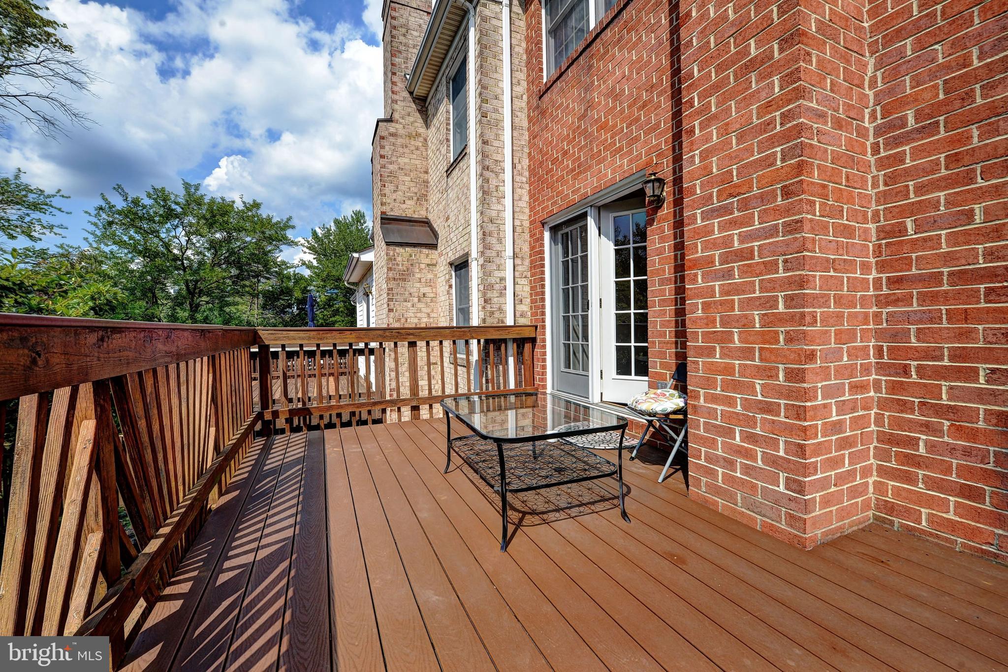 COLONIES OF MADRILLON - Residential Lease