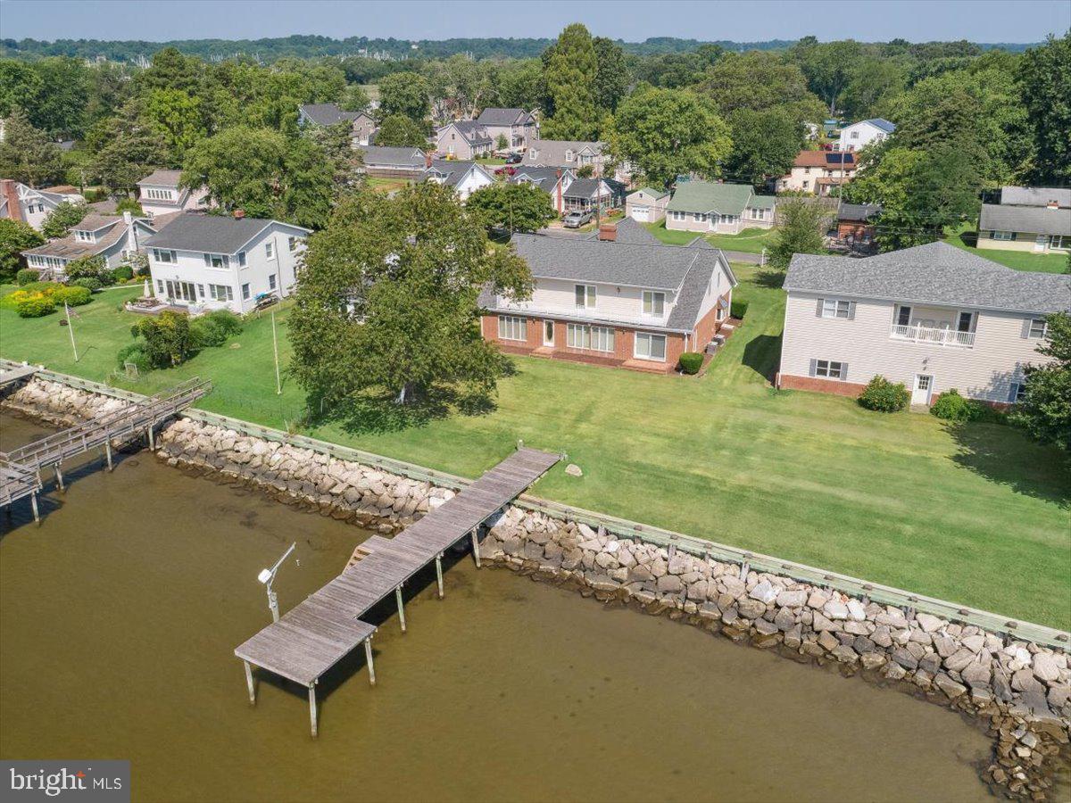 6047 MELBOURNE AVENUE