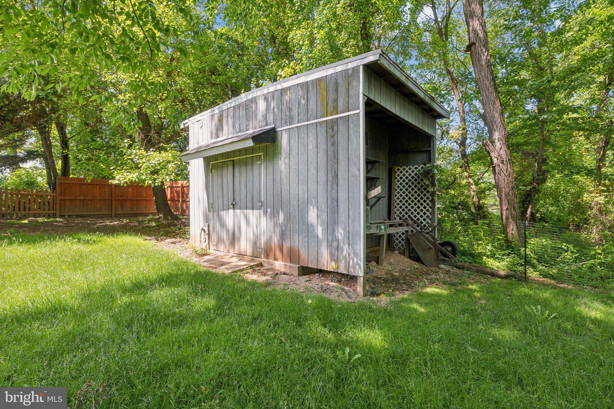 DAMASCUS OUTSIDE - Residential