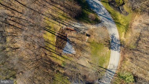 Photo of 109 ROUNDTOP DR, LANCASTER, PA 17601 (MLS # PALA2030218)