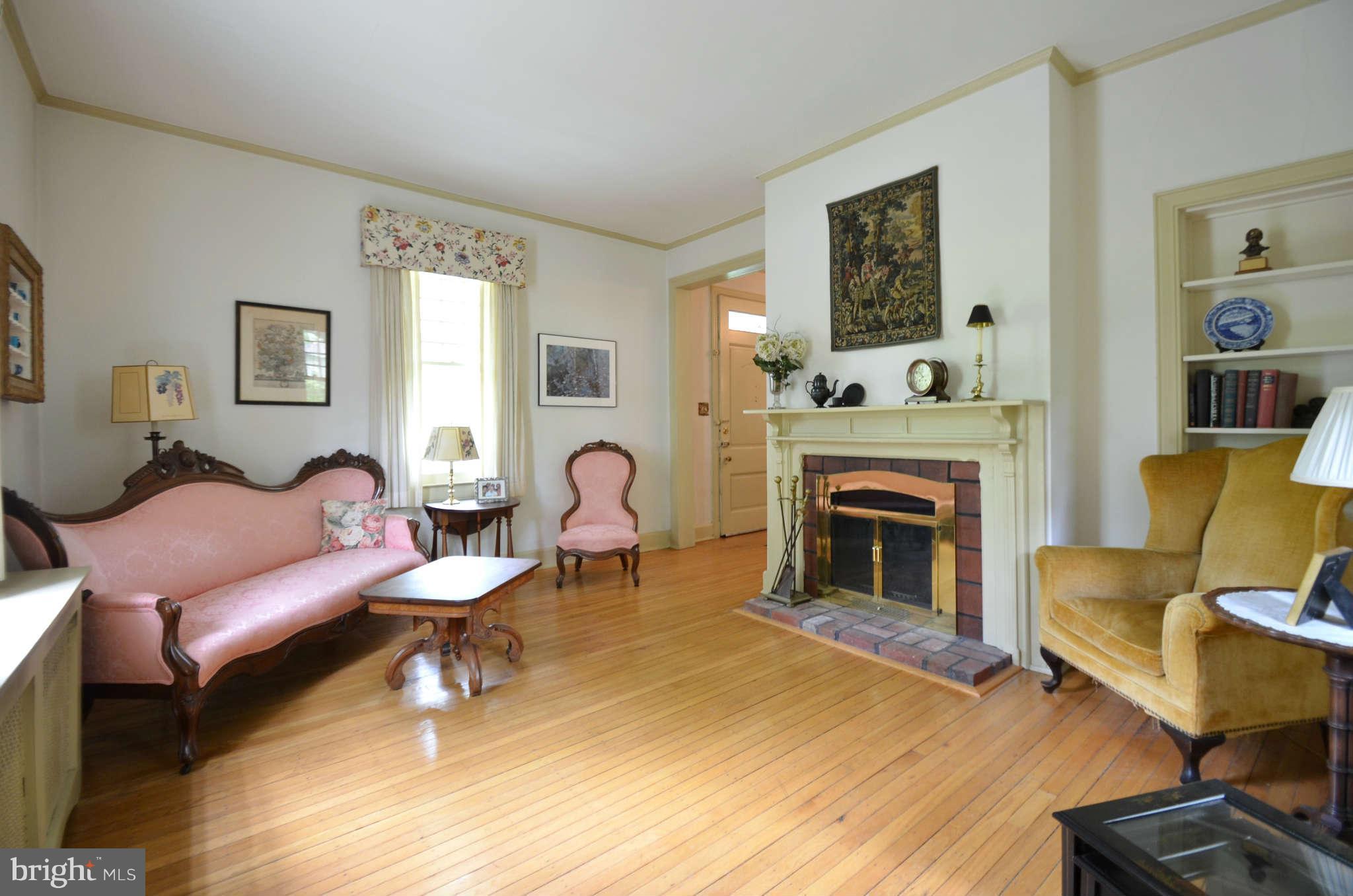 ROLAND PARK - Residential