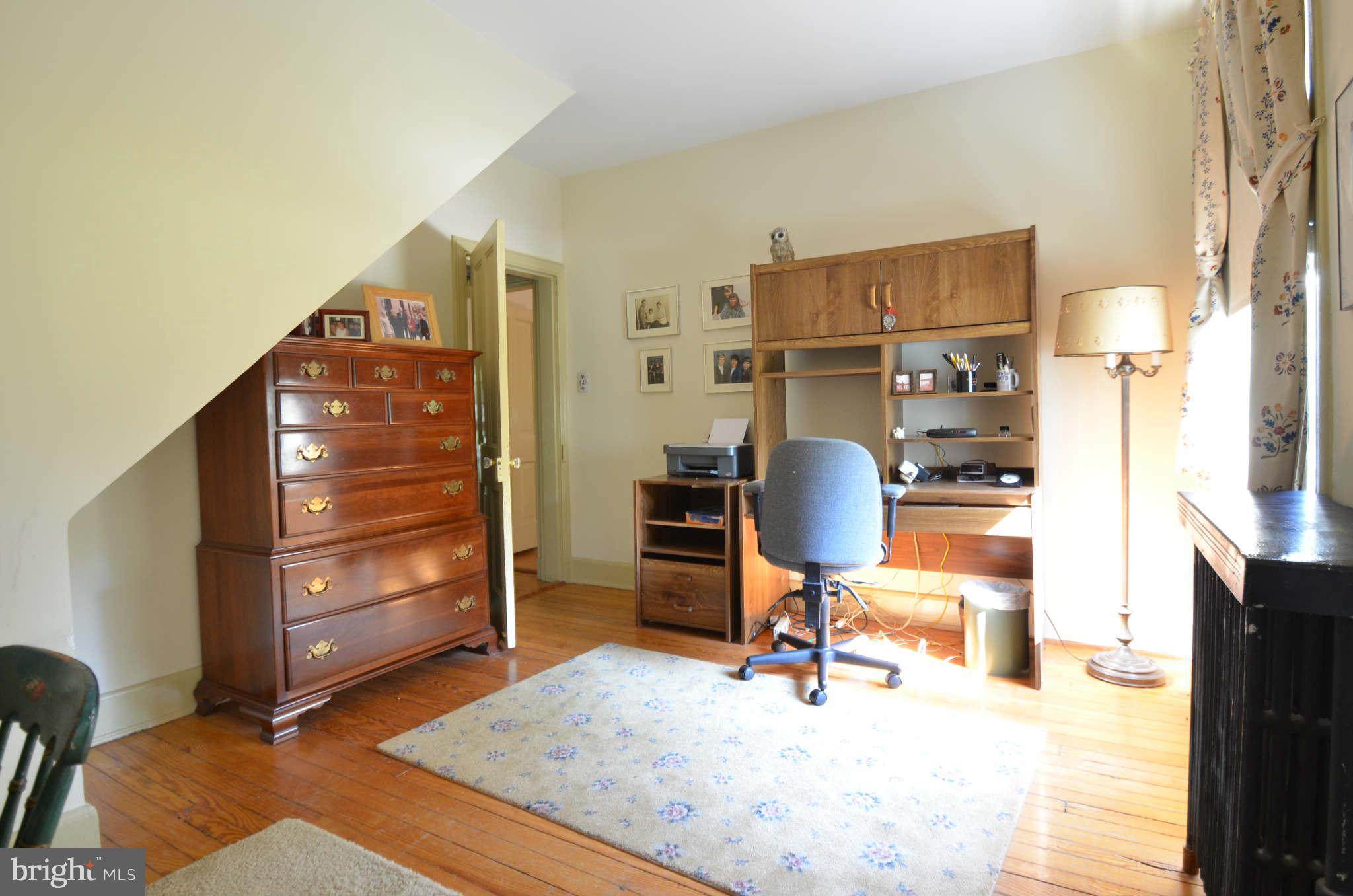 ROLAND PARK - Residential