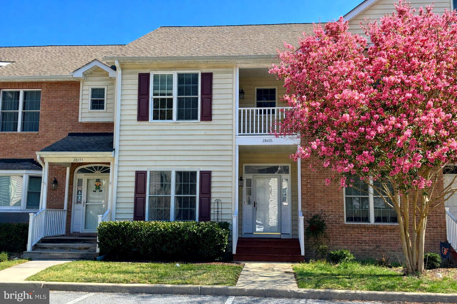 EASTON CLUB - Residential