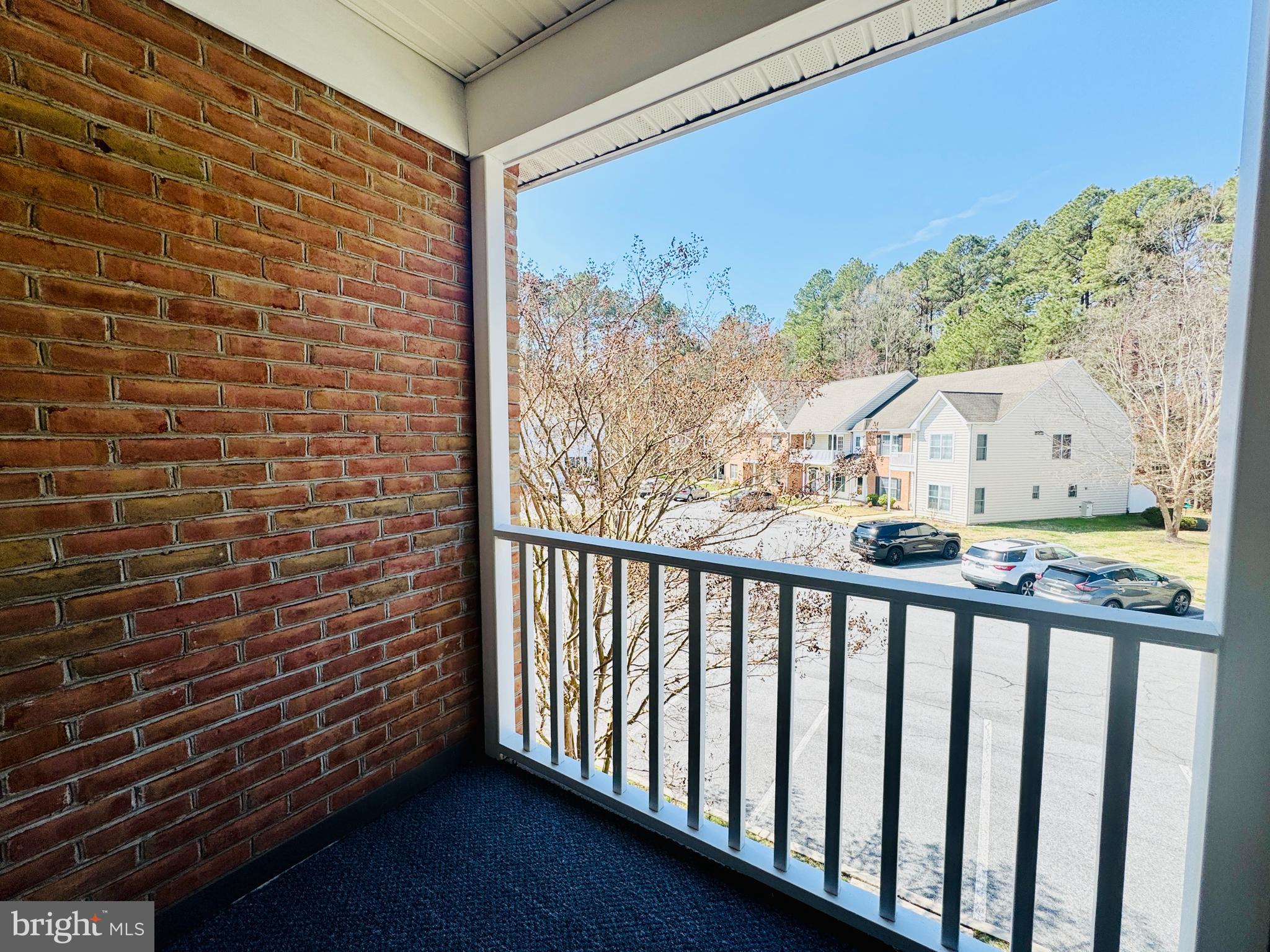 EASTON CLUB - Residential