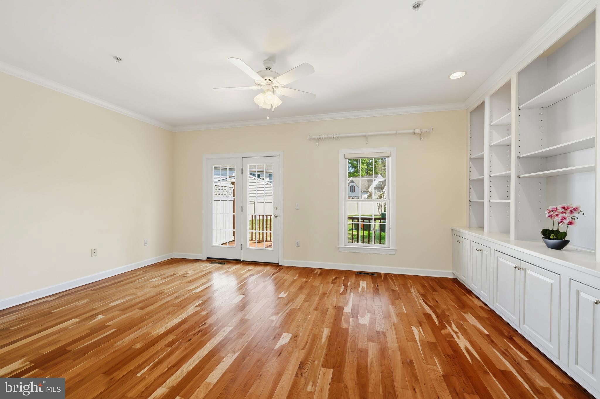 EASTON CLUB - Residential