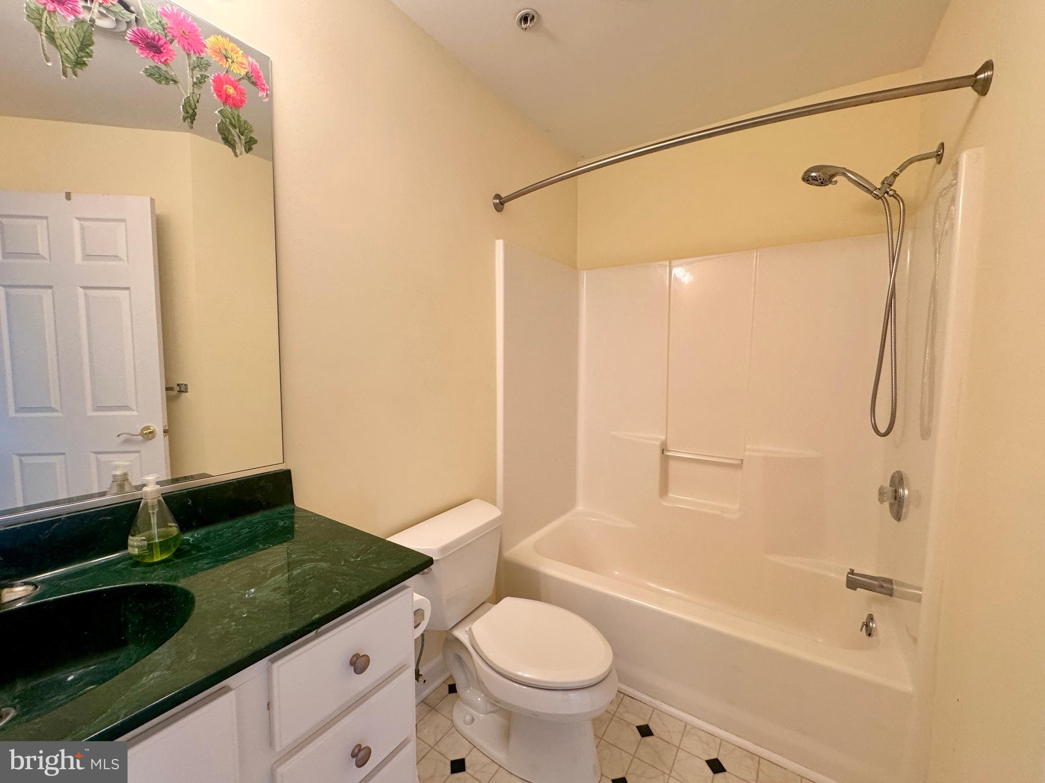 EASTON CLUB - Residential