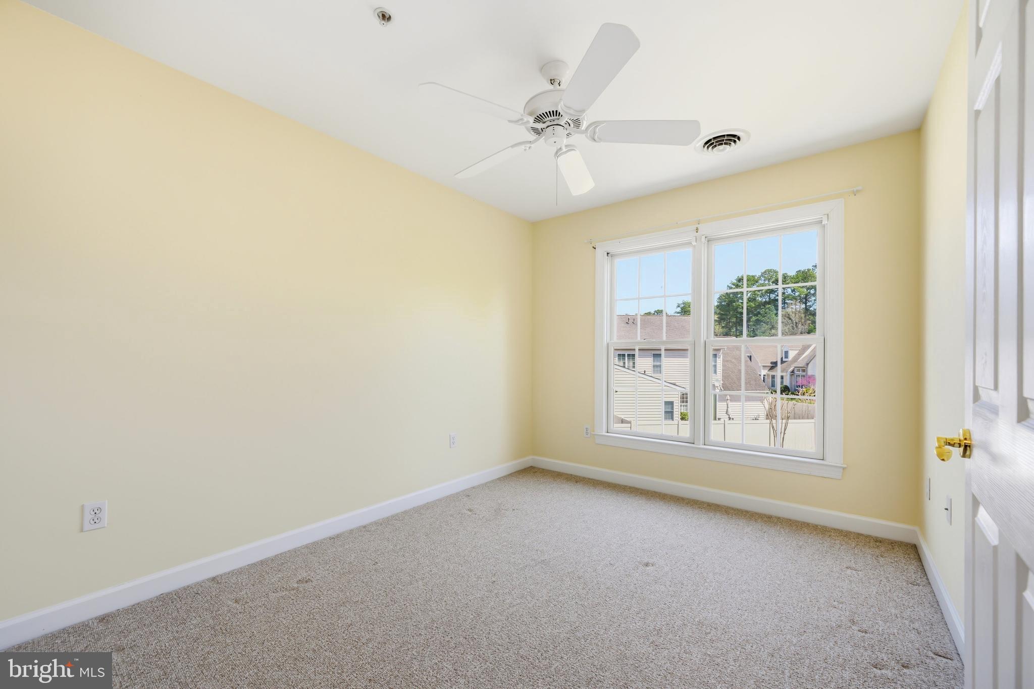 EASTON CLUB - Residential