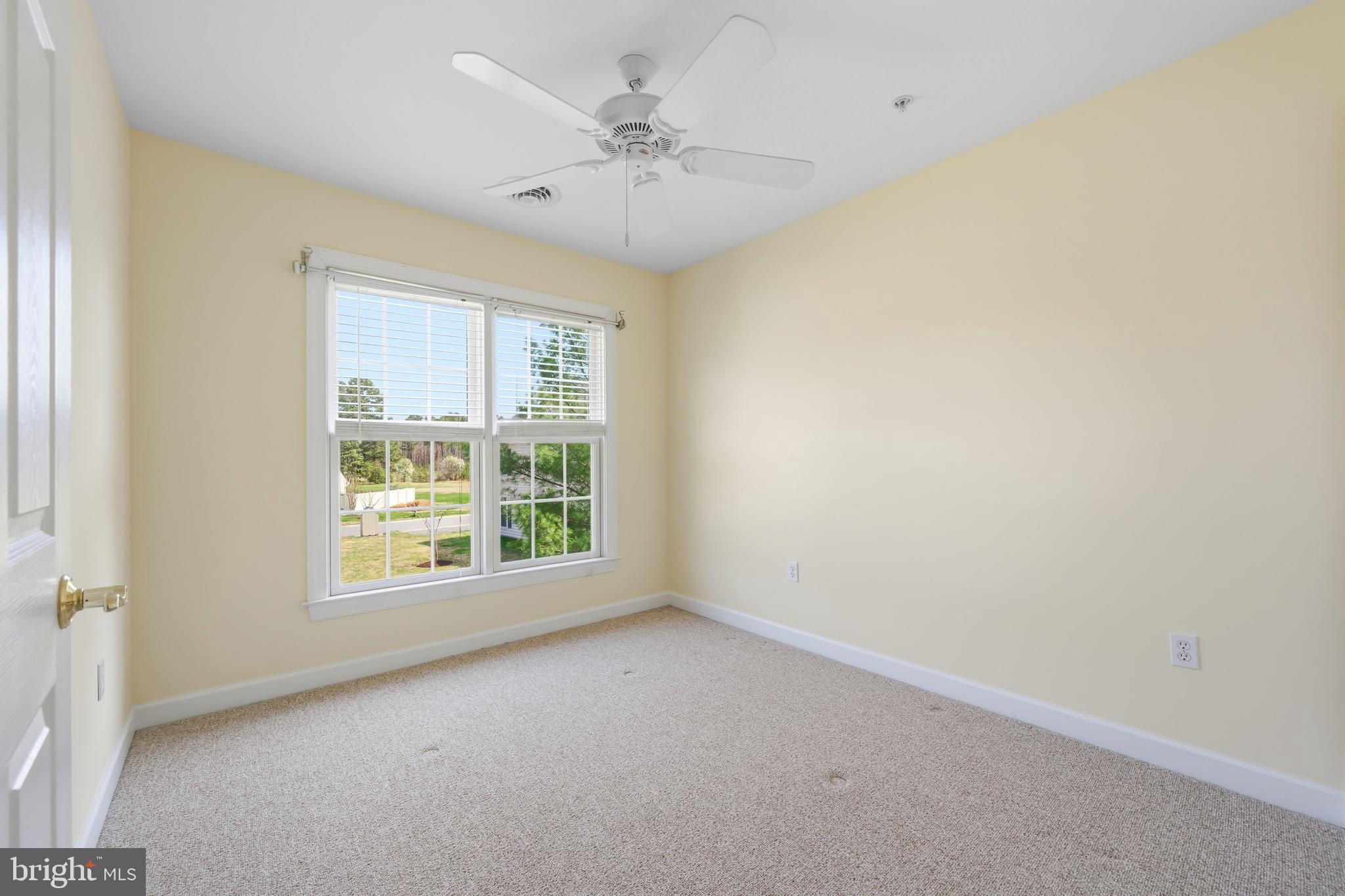 EASTON CLUB - Residential