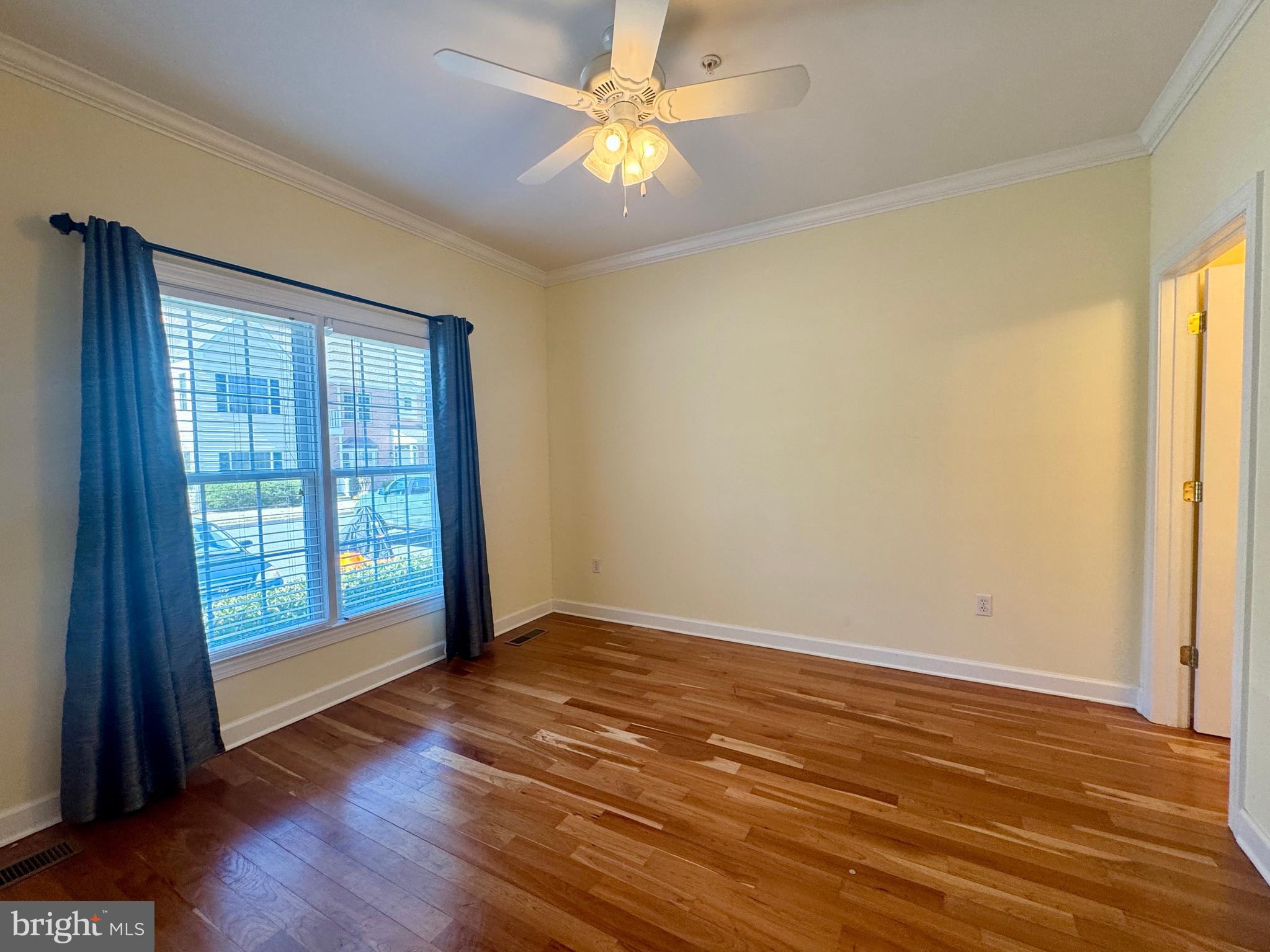 EASTON CLUB - Residential