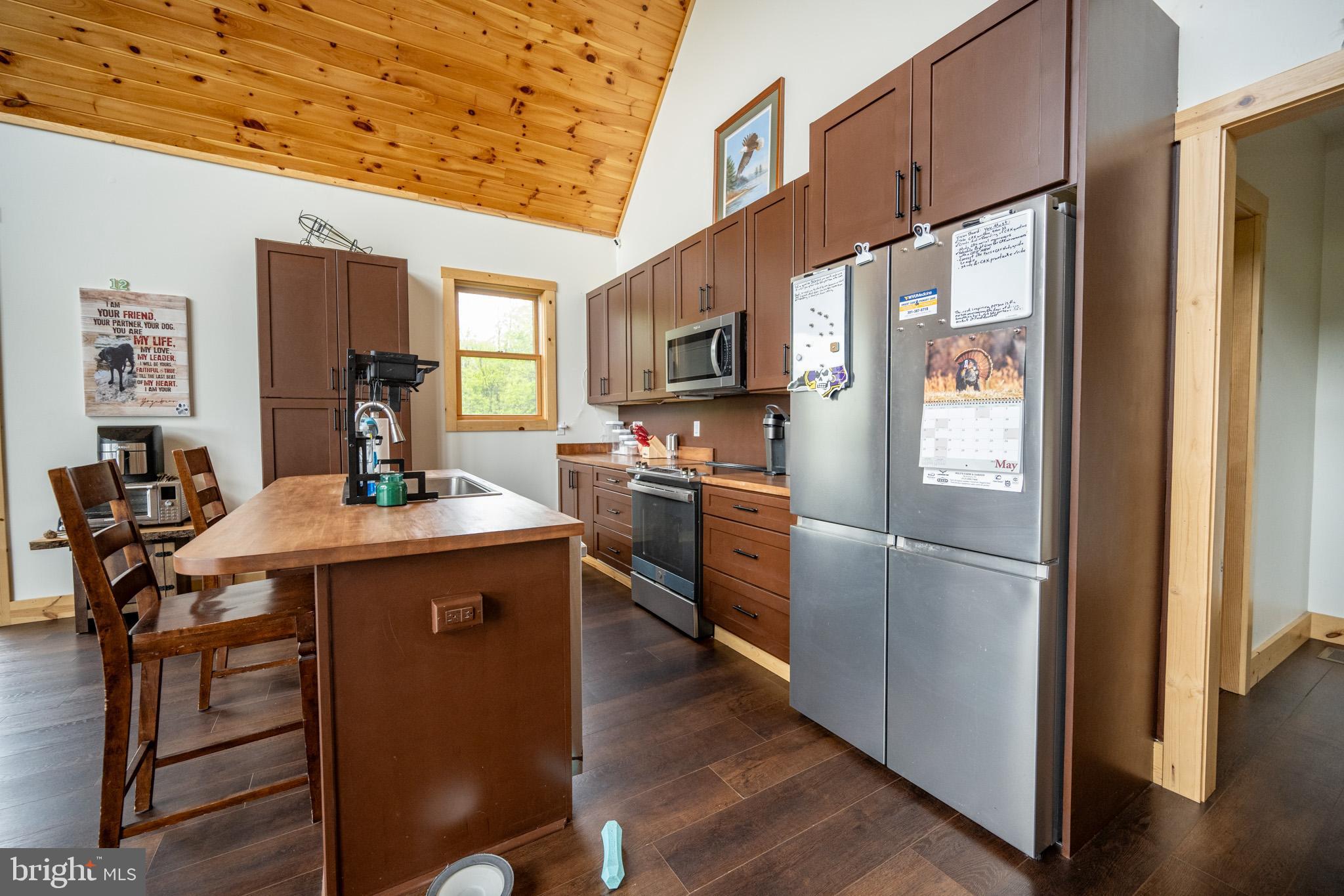 SWEET REWARDS FARM - Residential