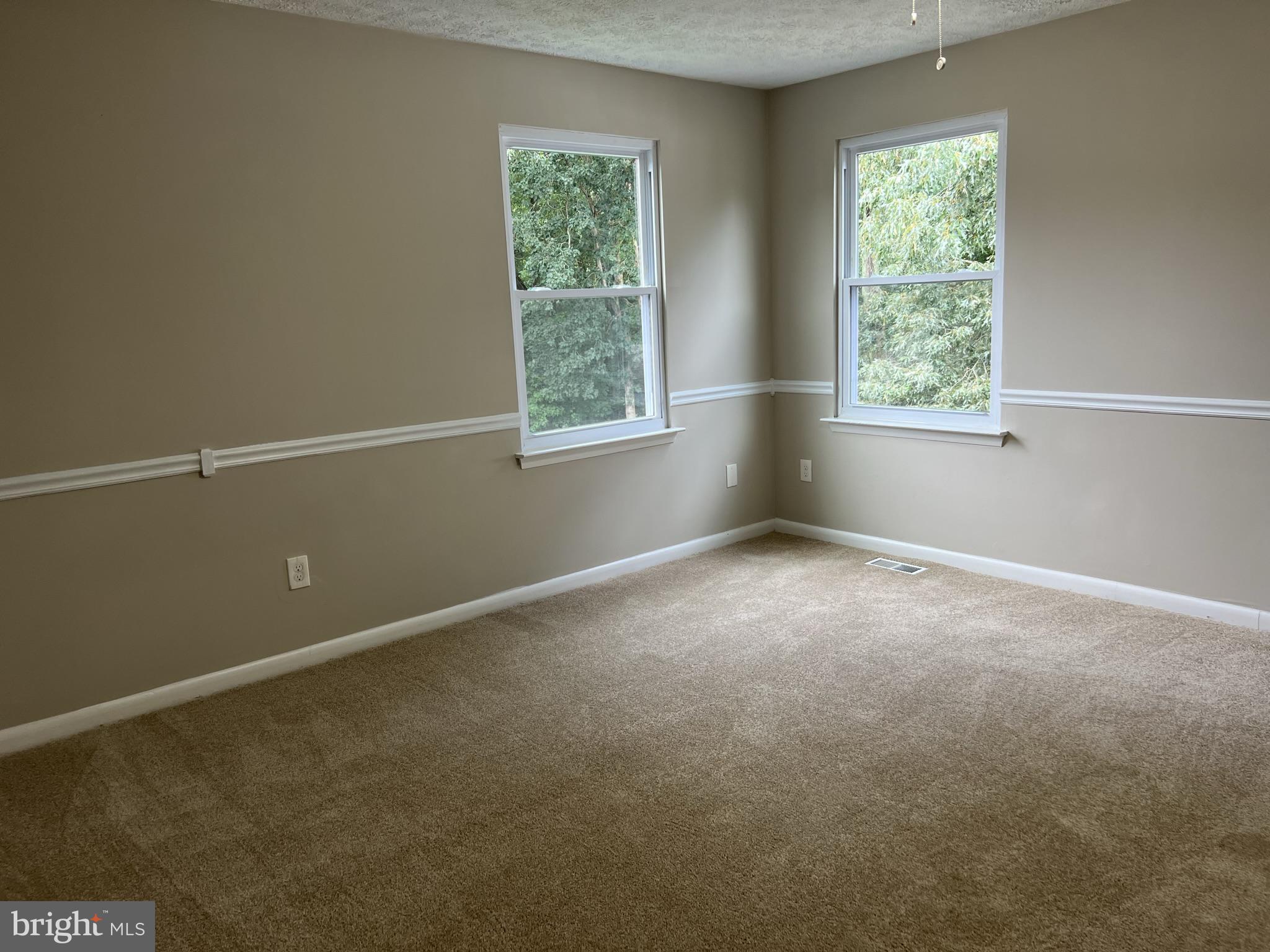 SANDY OAKS - Residential