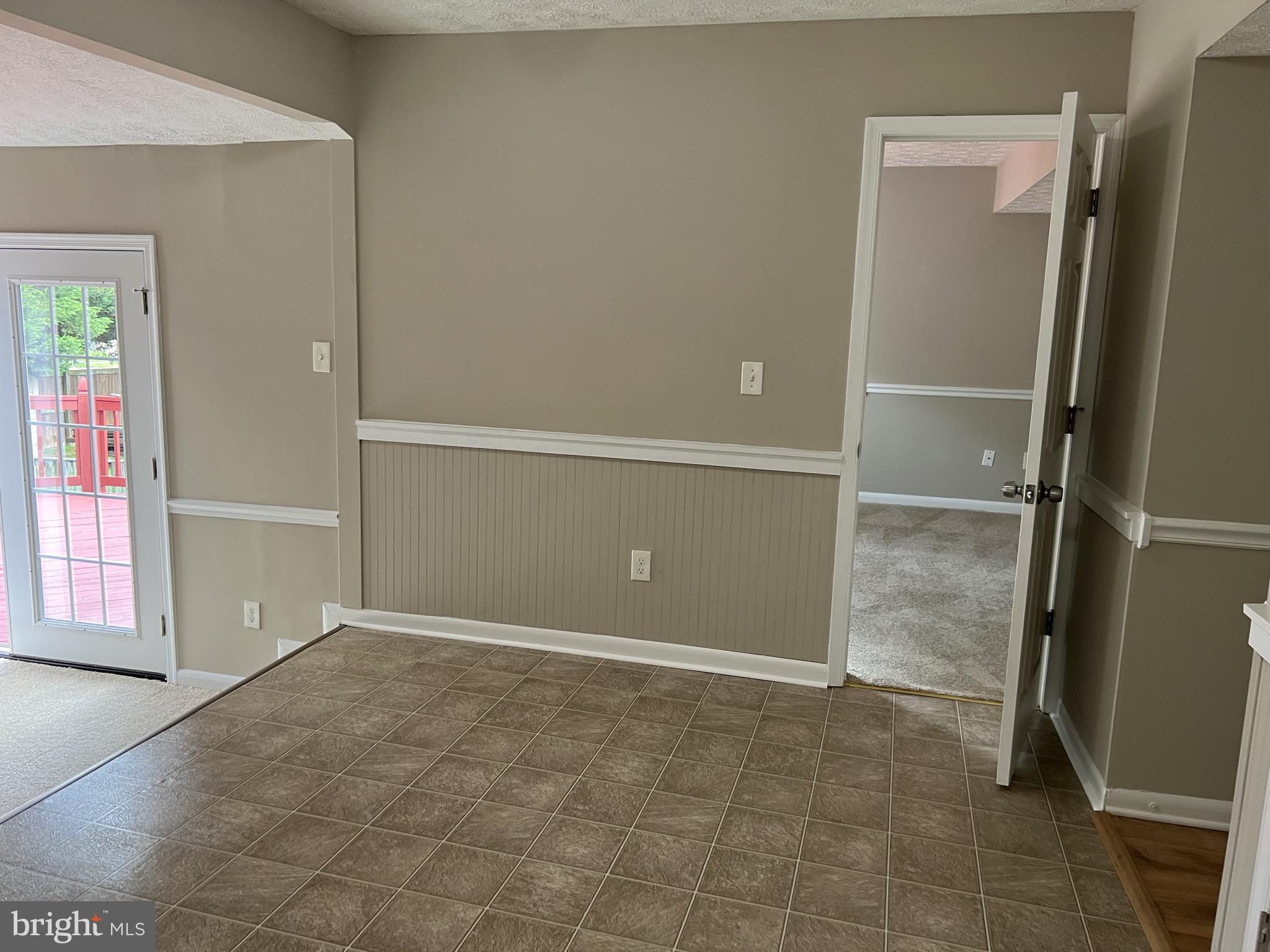 SANDY OAKS - Residential