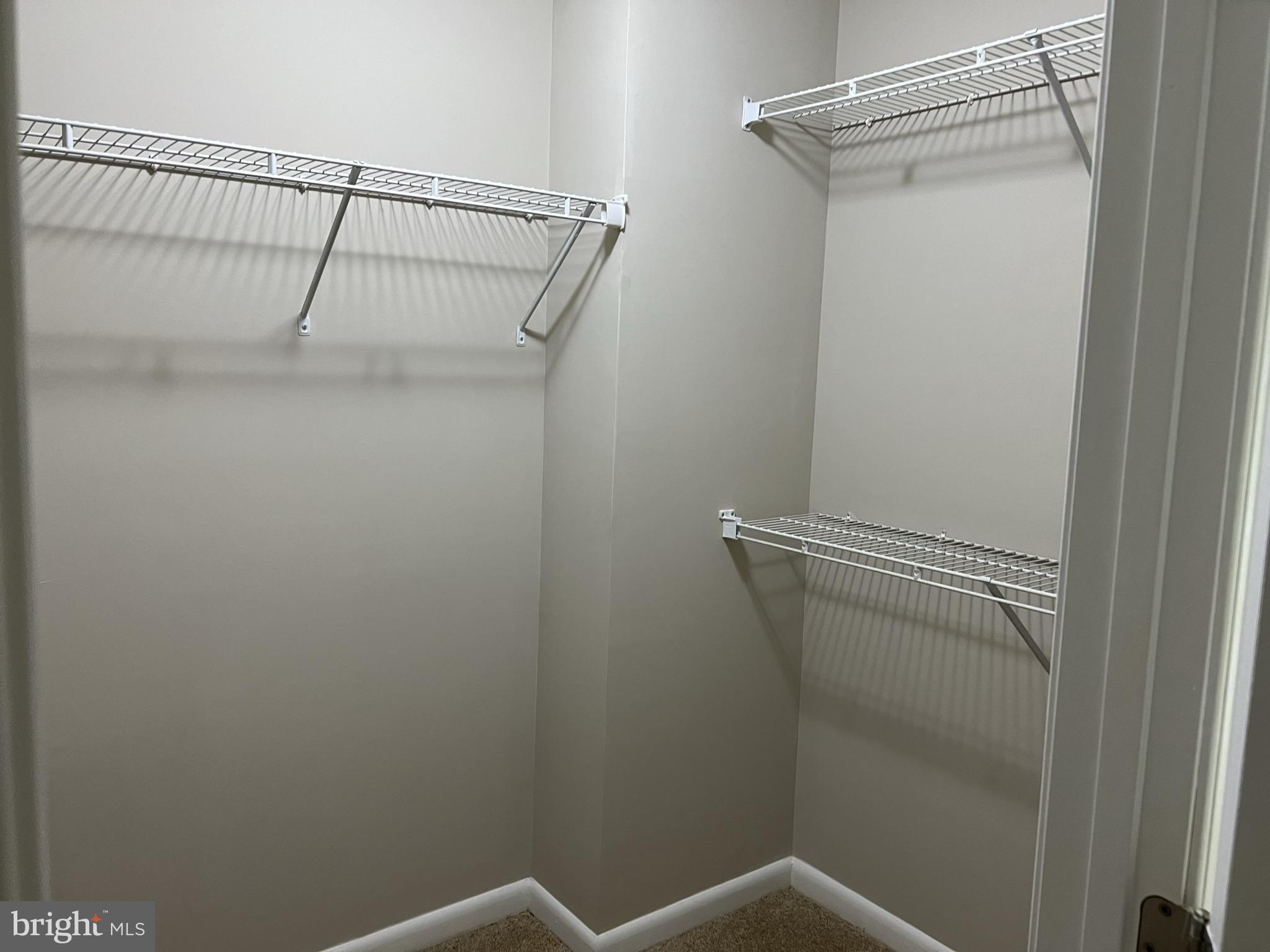 SANDY OAKS - Residential