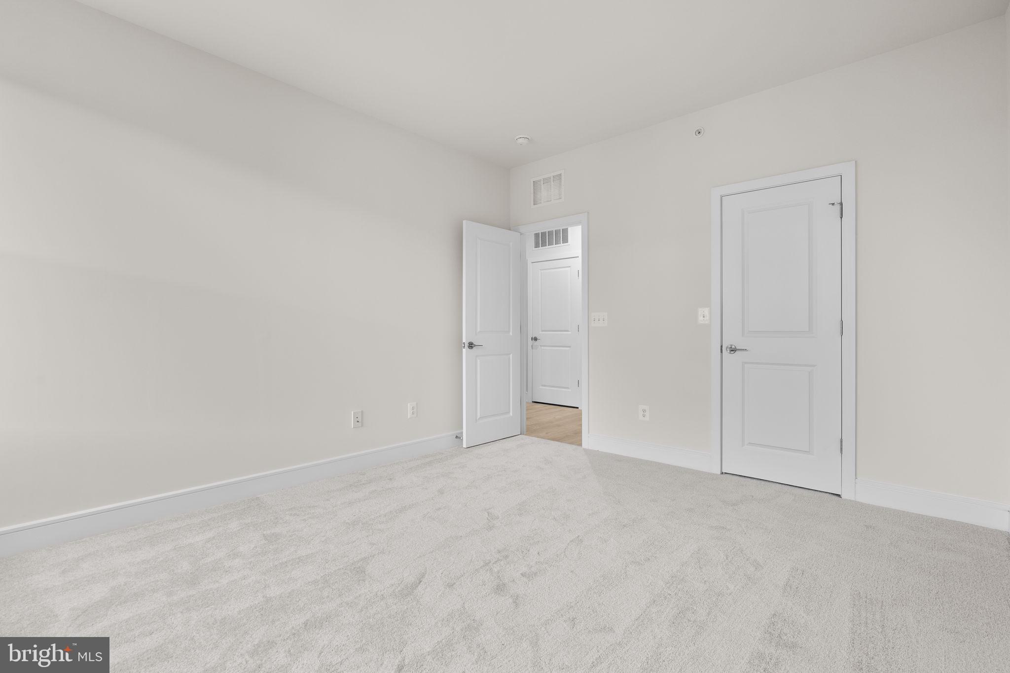 DEMOTT & SILVER - Residential