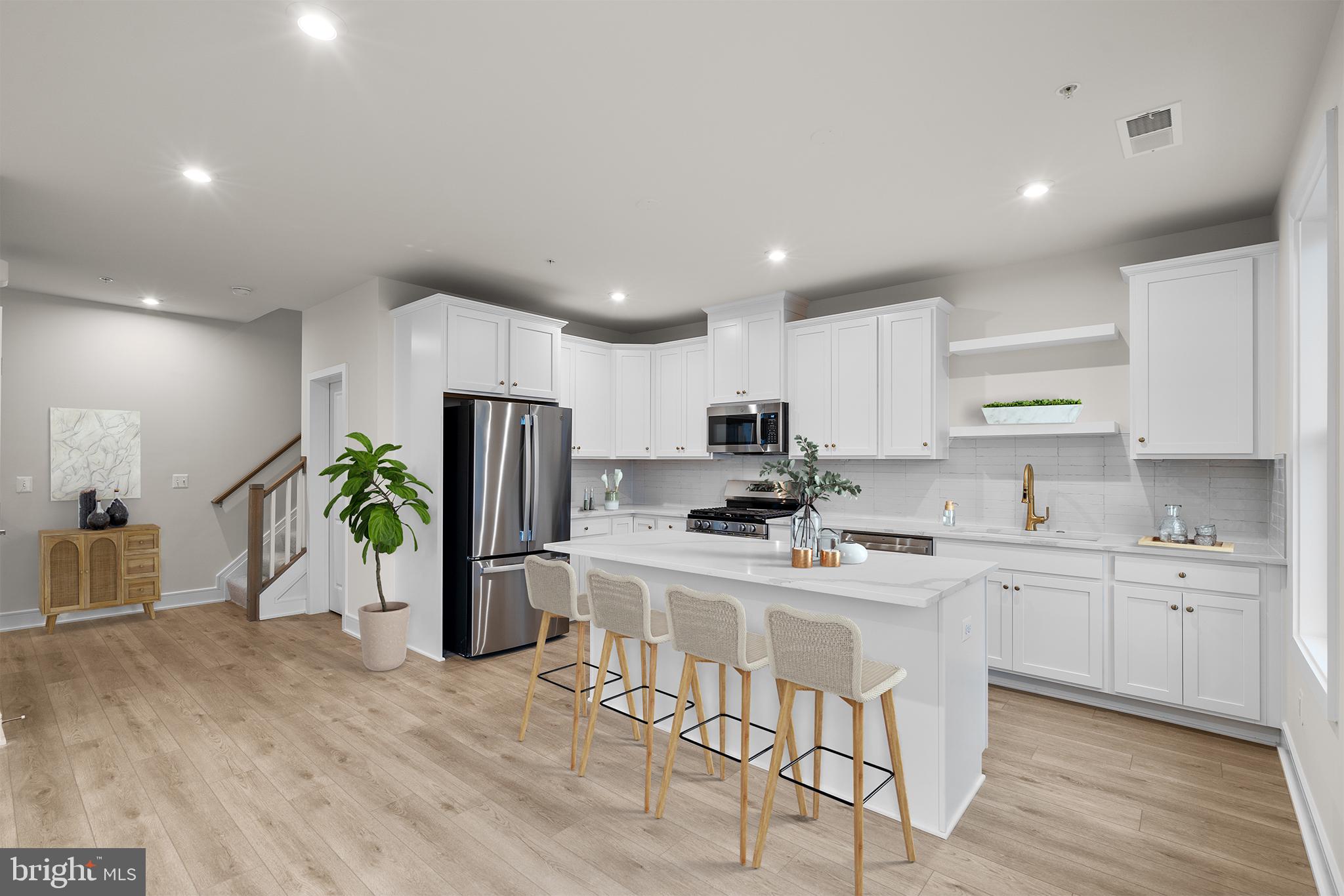 DEMOTT & SILVER - Residential