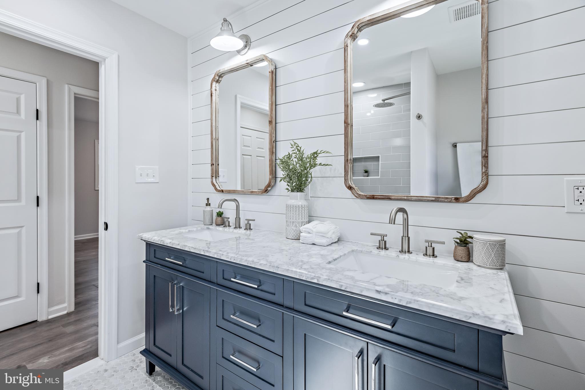 GARDEN FARMS - Residential