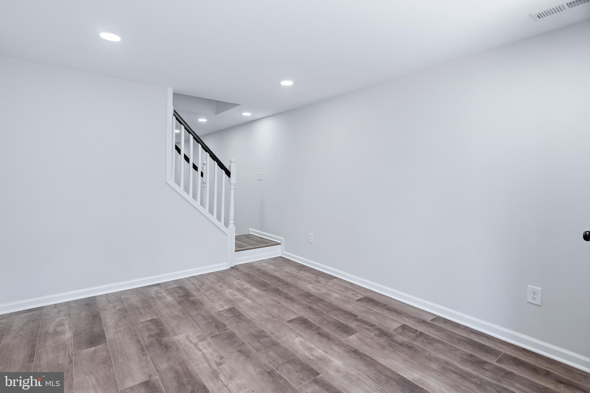 GARDEN FARMS - Residential