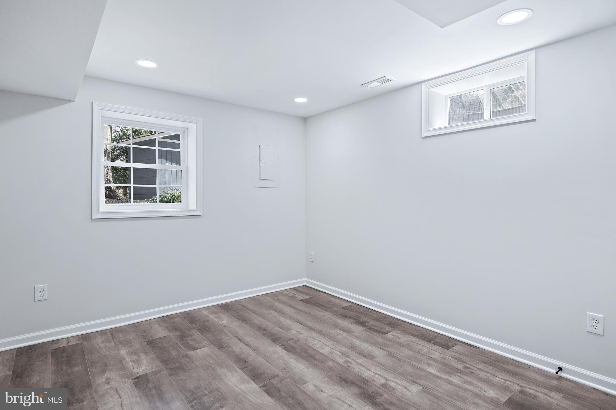 GARDEN FARMS - Residential