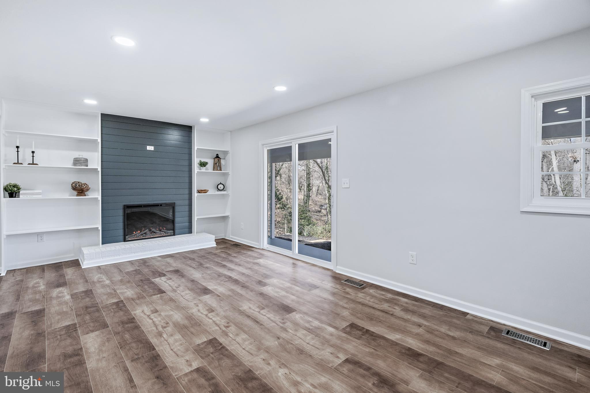 GARDEN FARMS - Residential