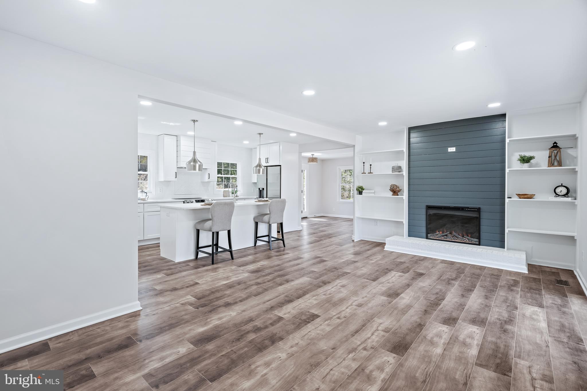 GARDEN FARMS - Residential