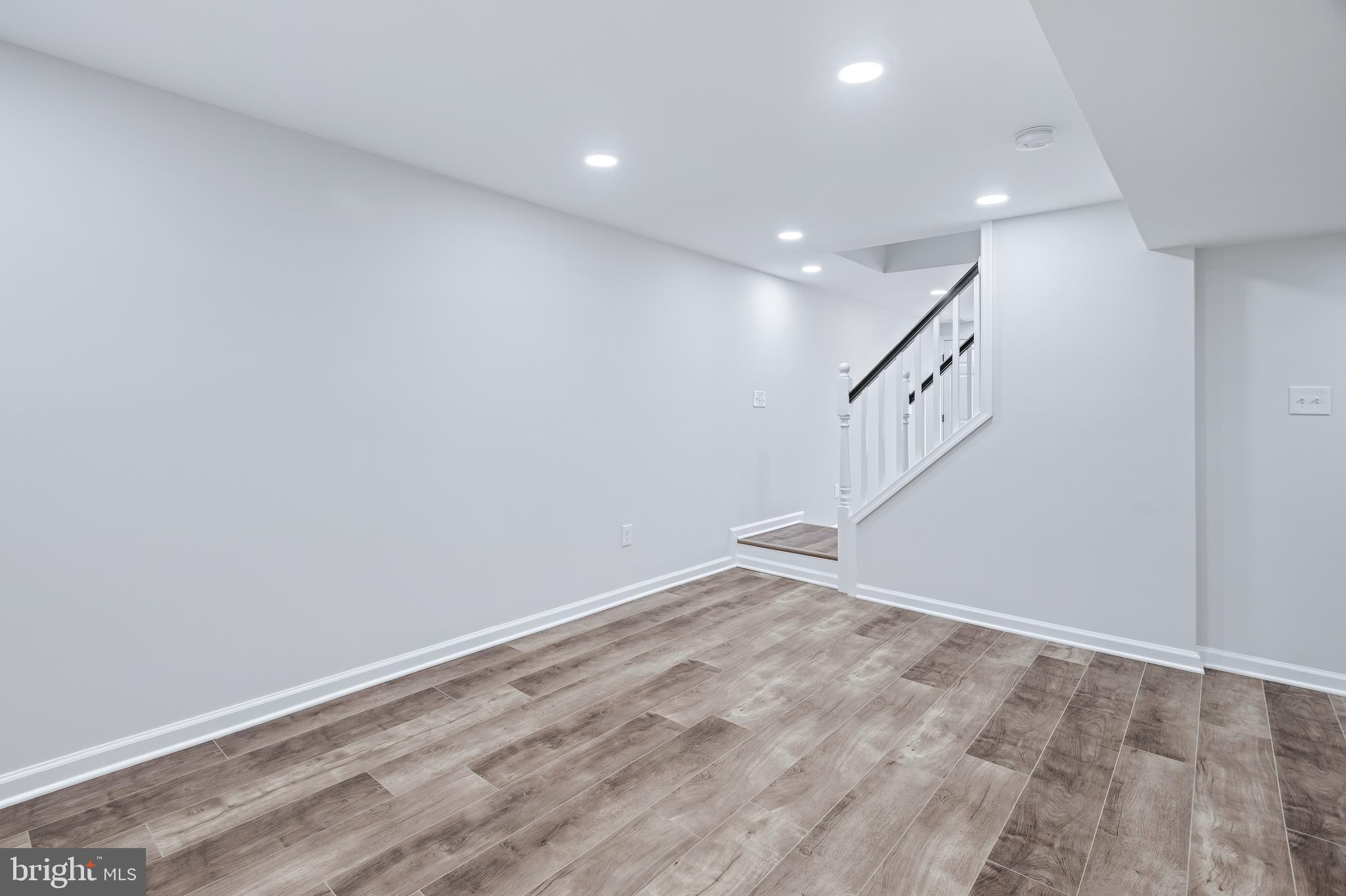 GARDEN FARMS - Residential