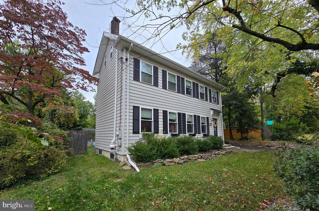 Photo of 875 W Bristol Road, WARMINSTER, PA 18974 (MLS # PABU2107812)