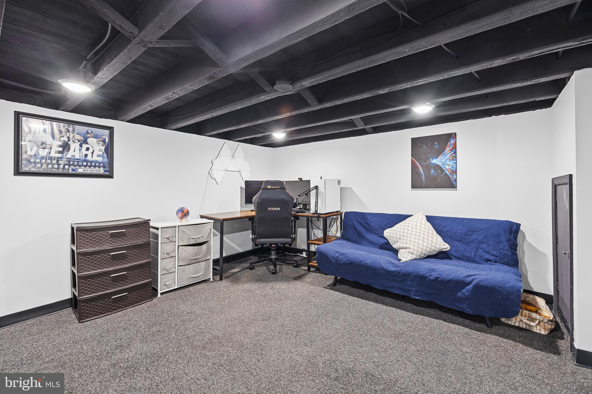 NANLYN FARMS - Residential