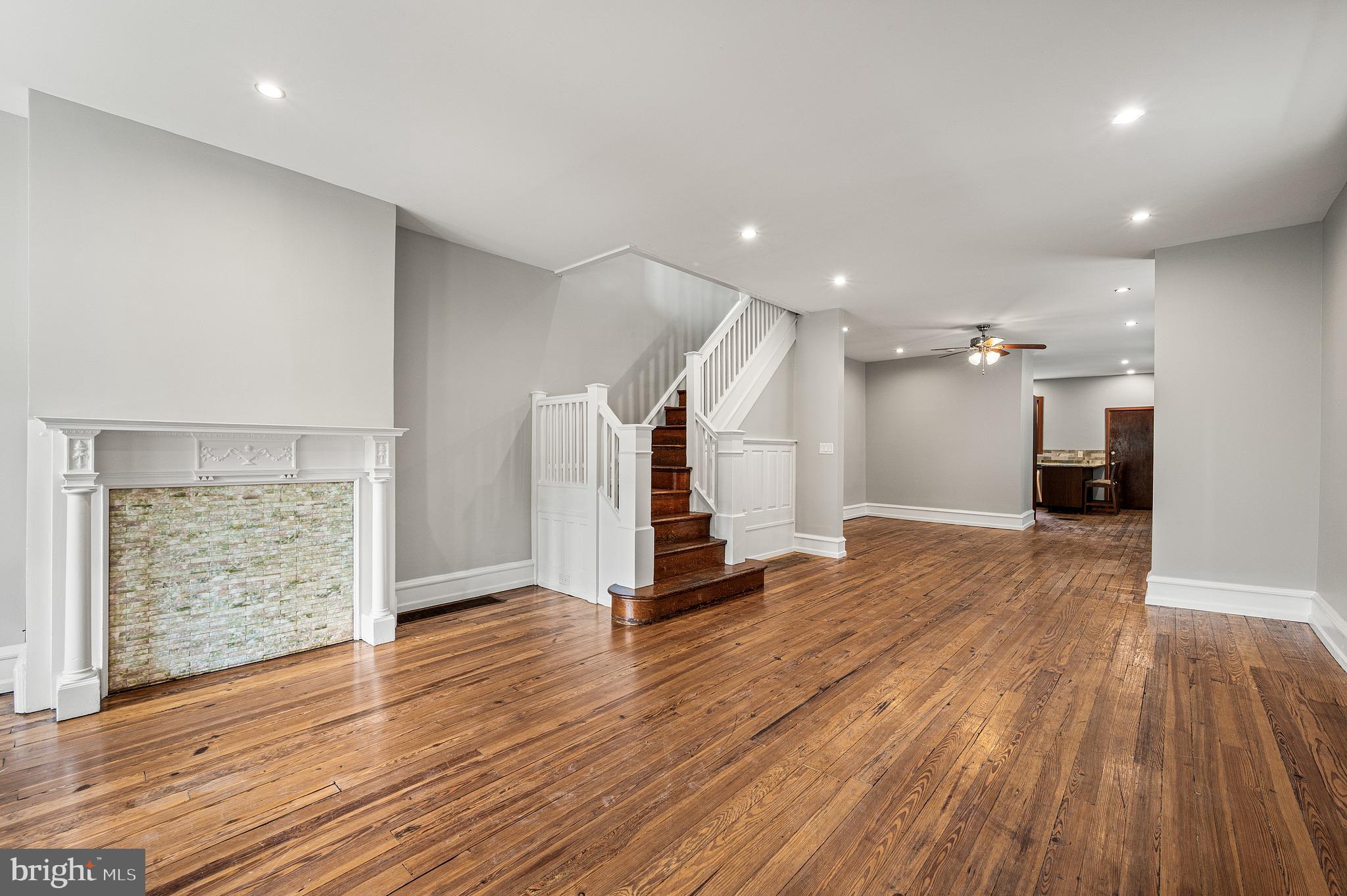 5321 LOCUST STREET