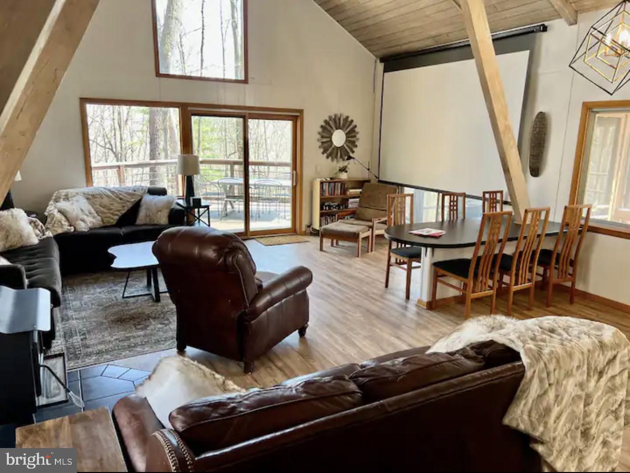 COOLFONT MOUNTAINSIDE - Residential