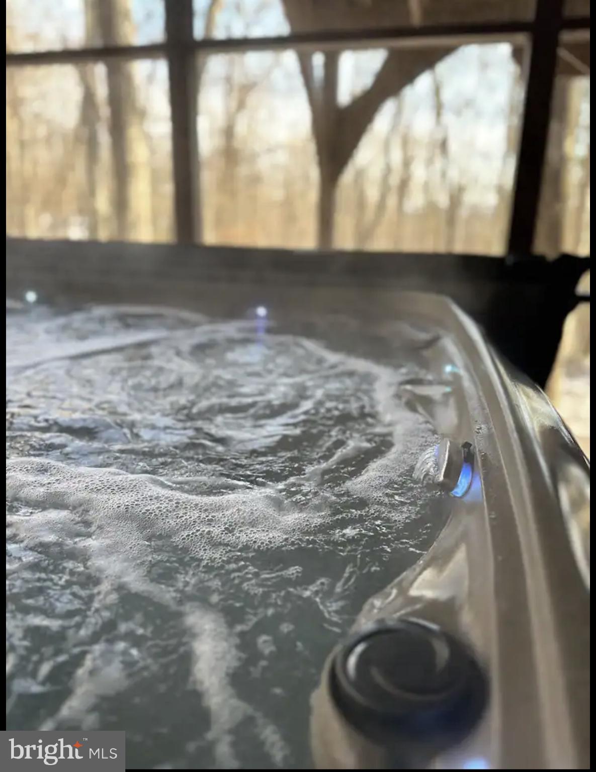 COOLFONT MOUNTAINSIDE - Residential