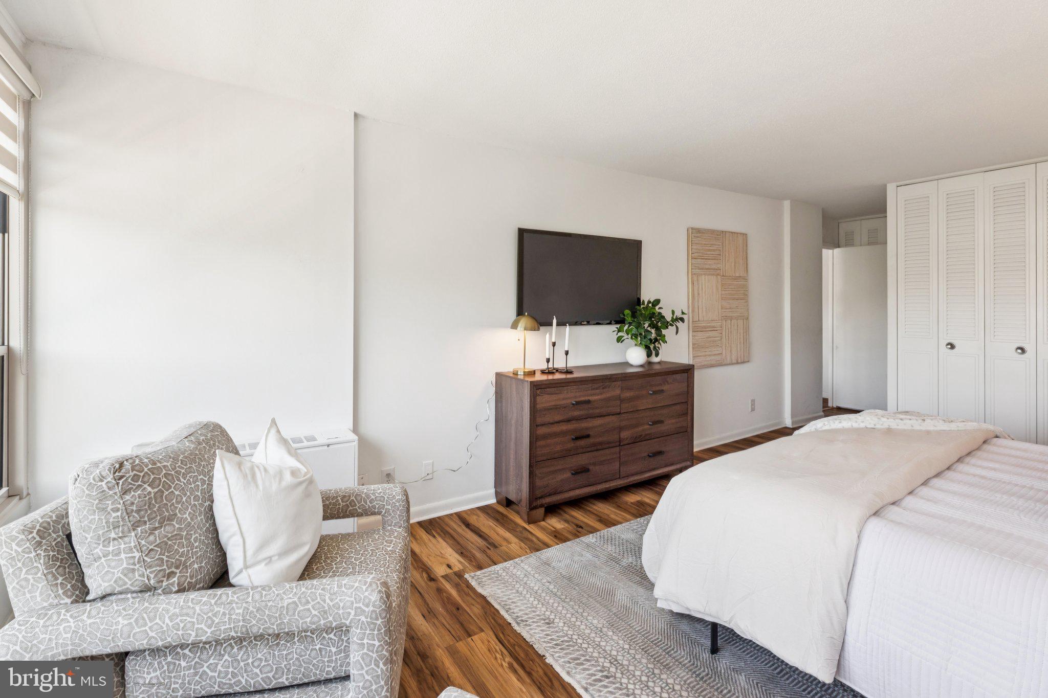 GREEN HILL - Residential