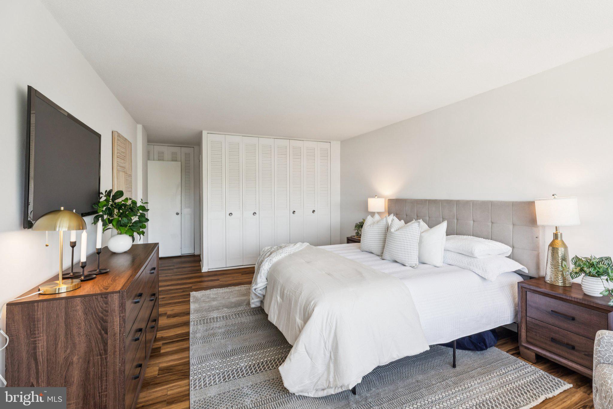 GREEN HILL - Residential