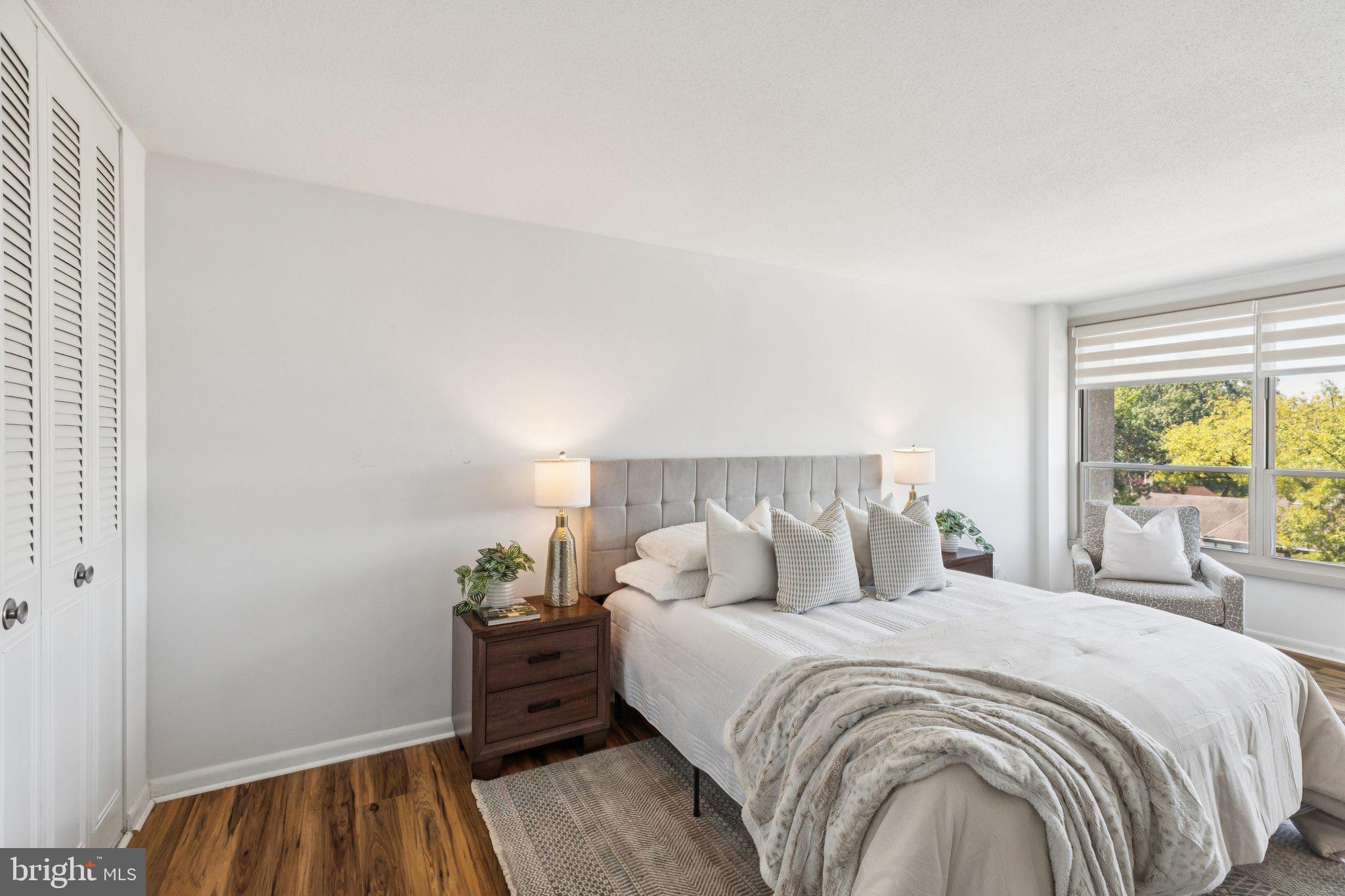 GREEN HILL - Residential