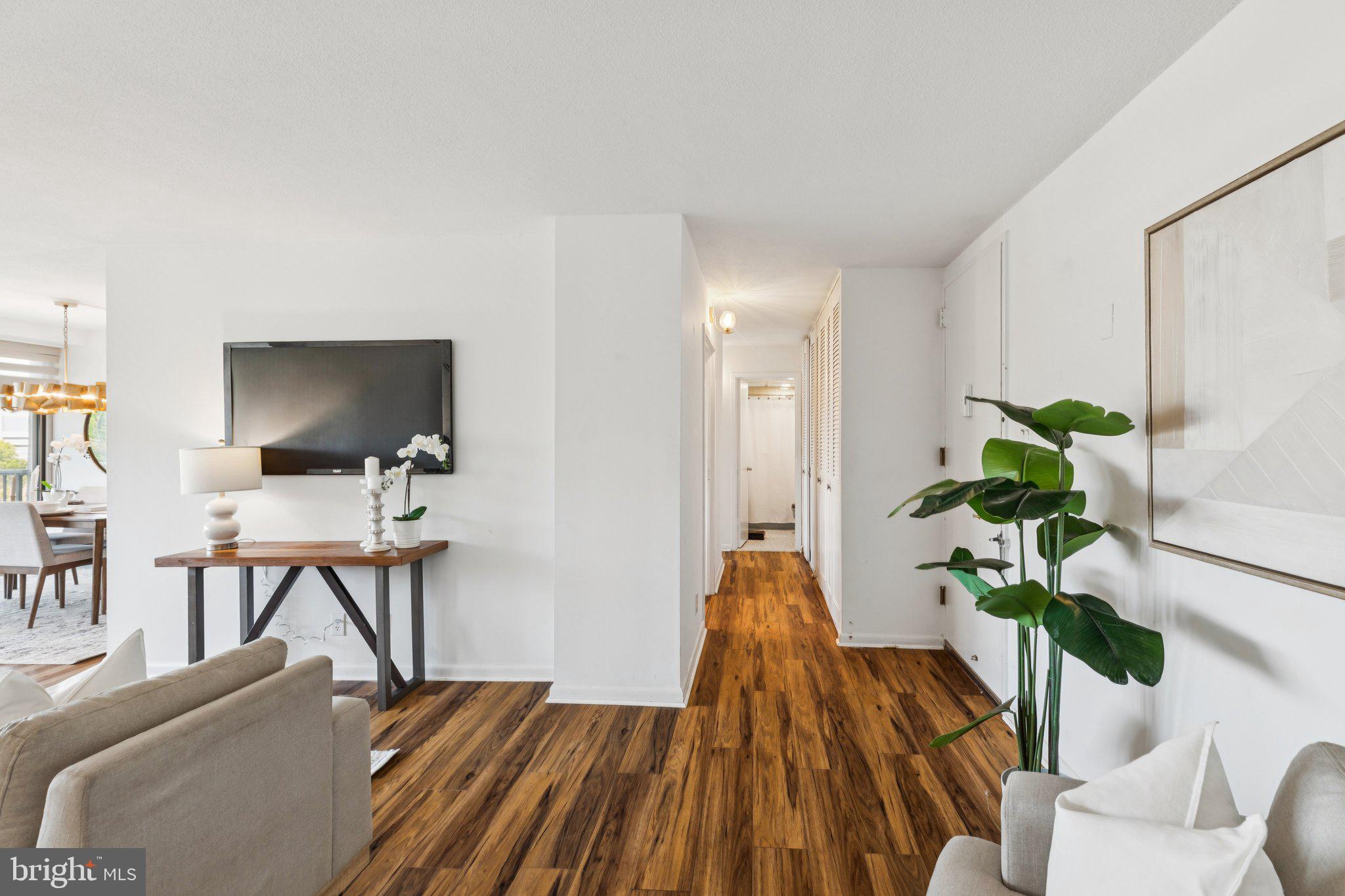 GREEN HILL - Residential