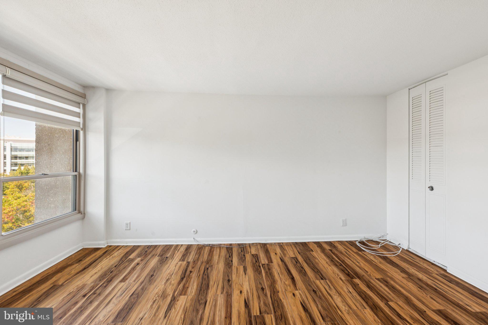 GREEN HILL - Residential