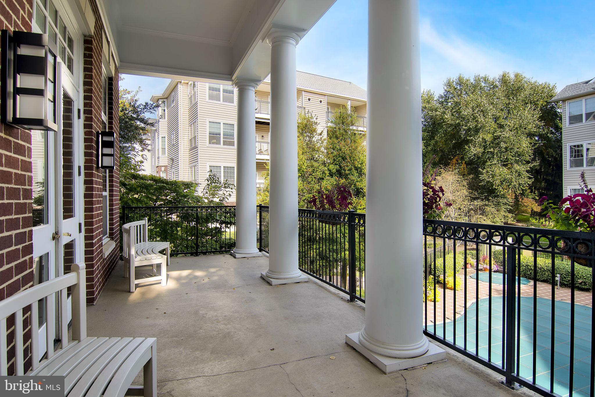 GATES OF MCLEAN - Residential